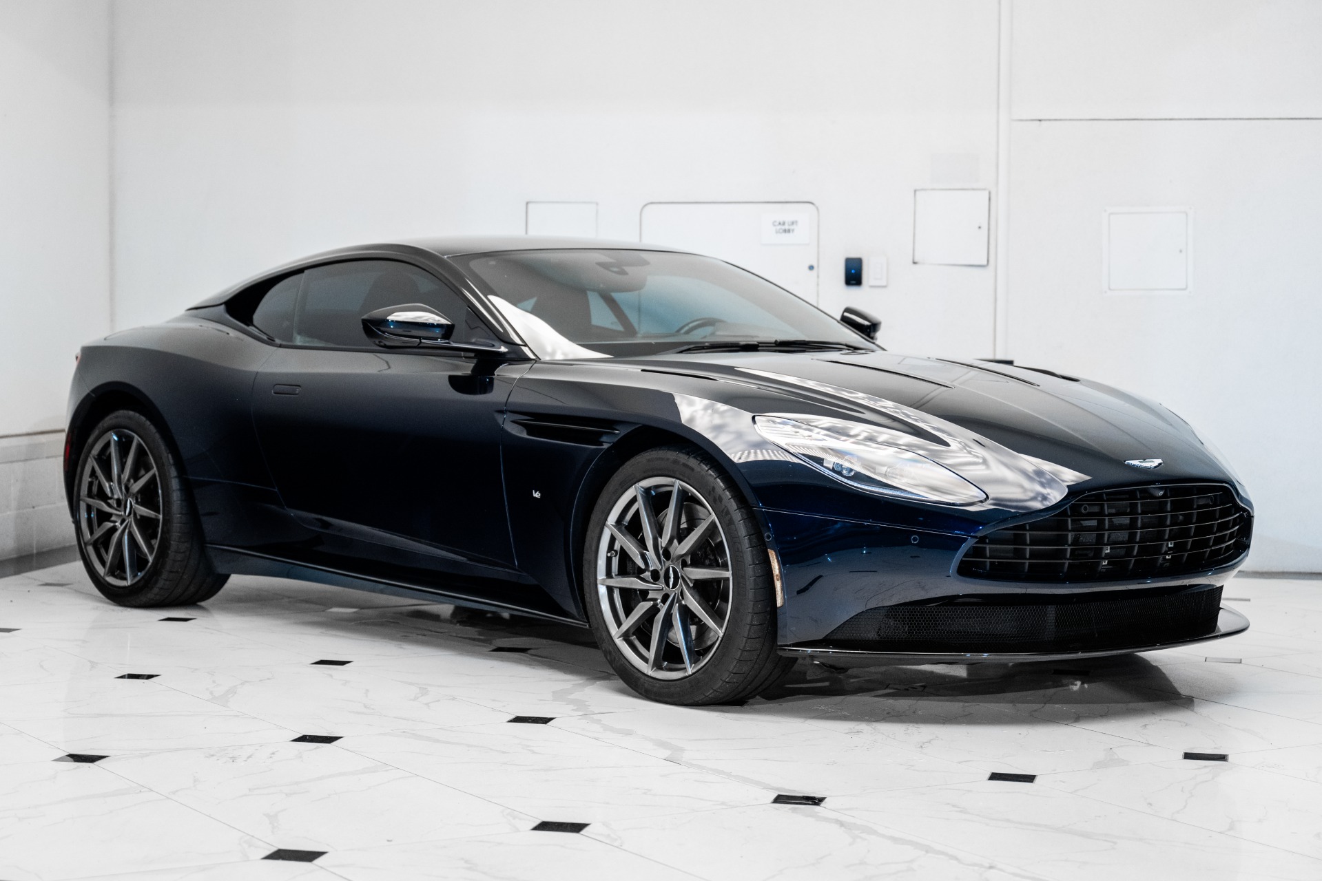 Used 2017 Aston Martin DB11 | Vienna, VA