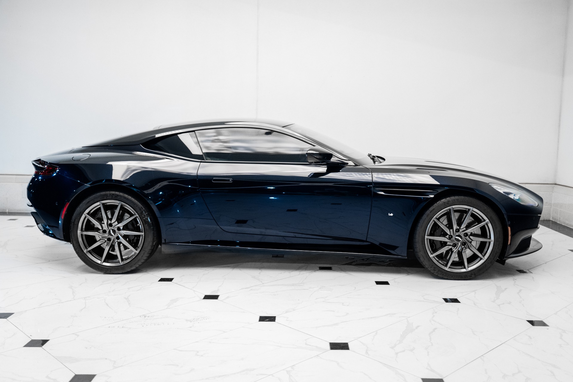 Used 2017 Aston Martin DB11 | St. Petersburg, FL