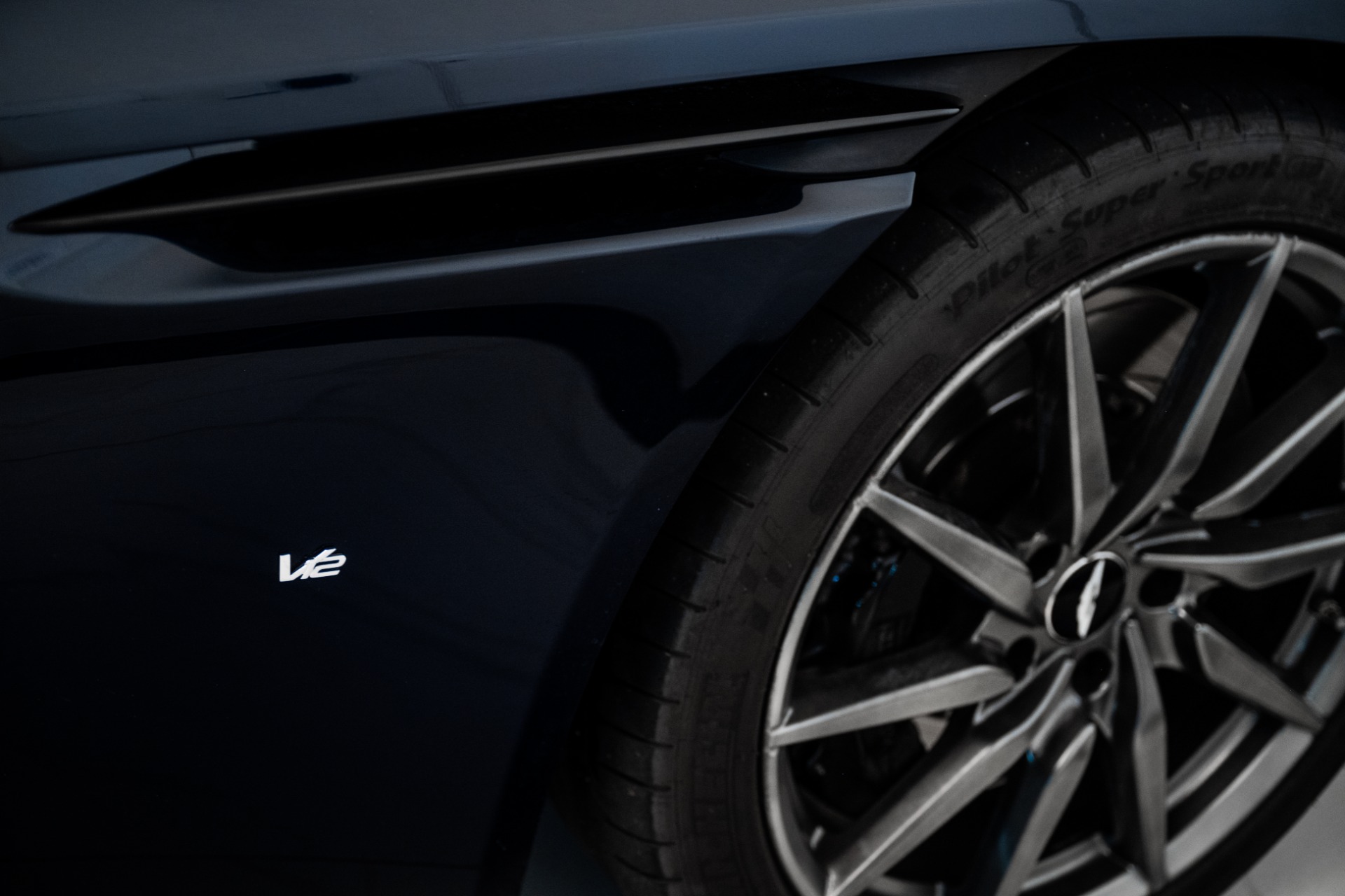 Used 2017 Aston Martin DB11 | St. Petersburg, FL