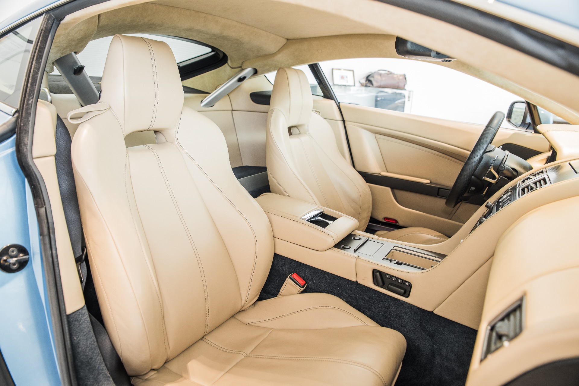 Used 2008 Aston Martin Vantage | St. Petersburg, FL