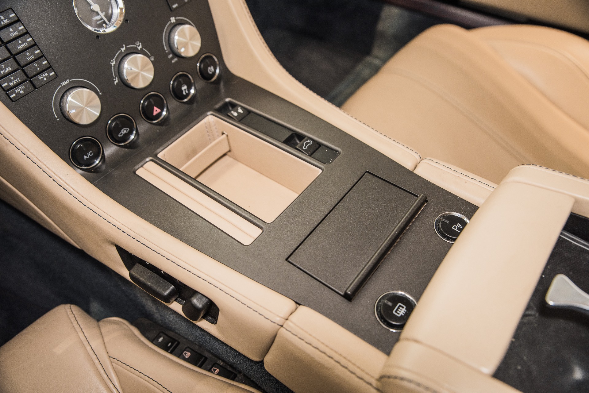 Used 2008 Aston Martin Vantage | St. Petersburg, FL