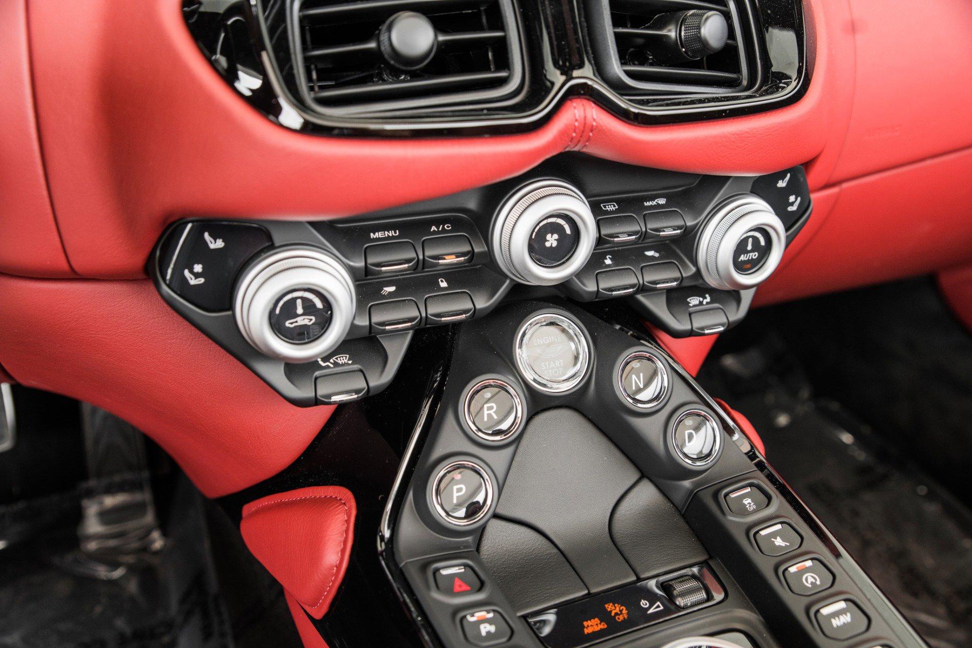 New 2021 Aston Martin Vantage | St. Petersburg, FL