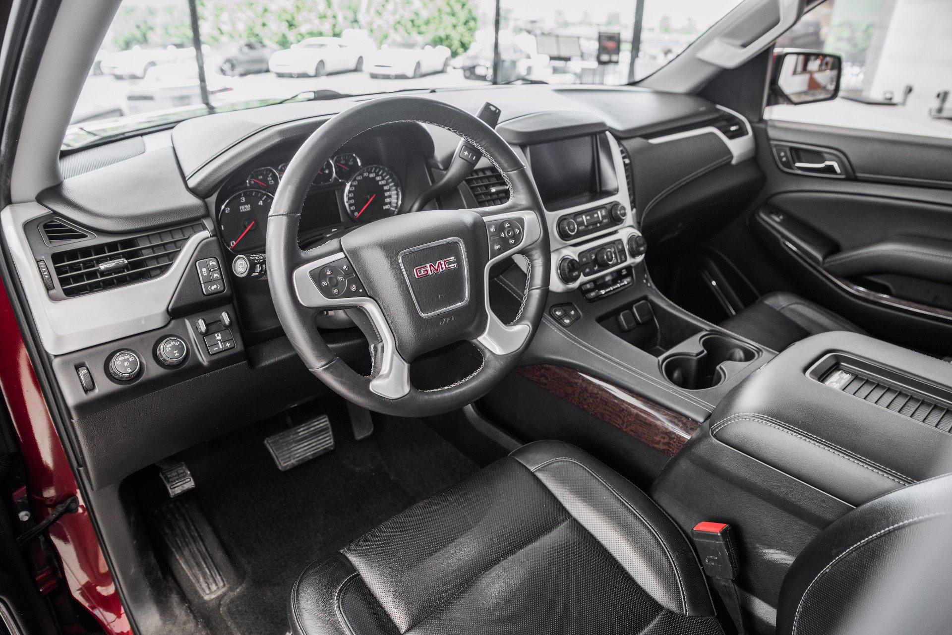 Used 2017 GMC Yukon XL SLT 1500 | St. Petersburg, FL