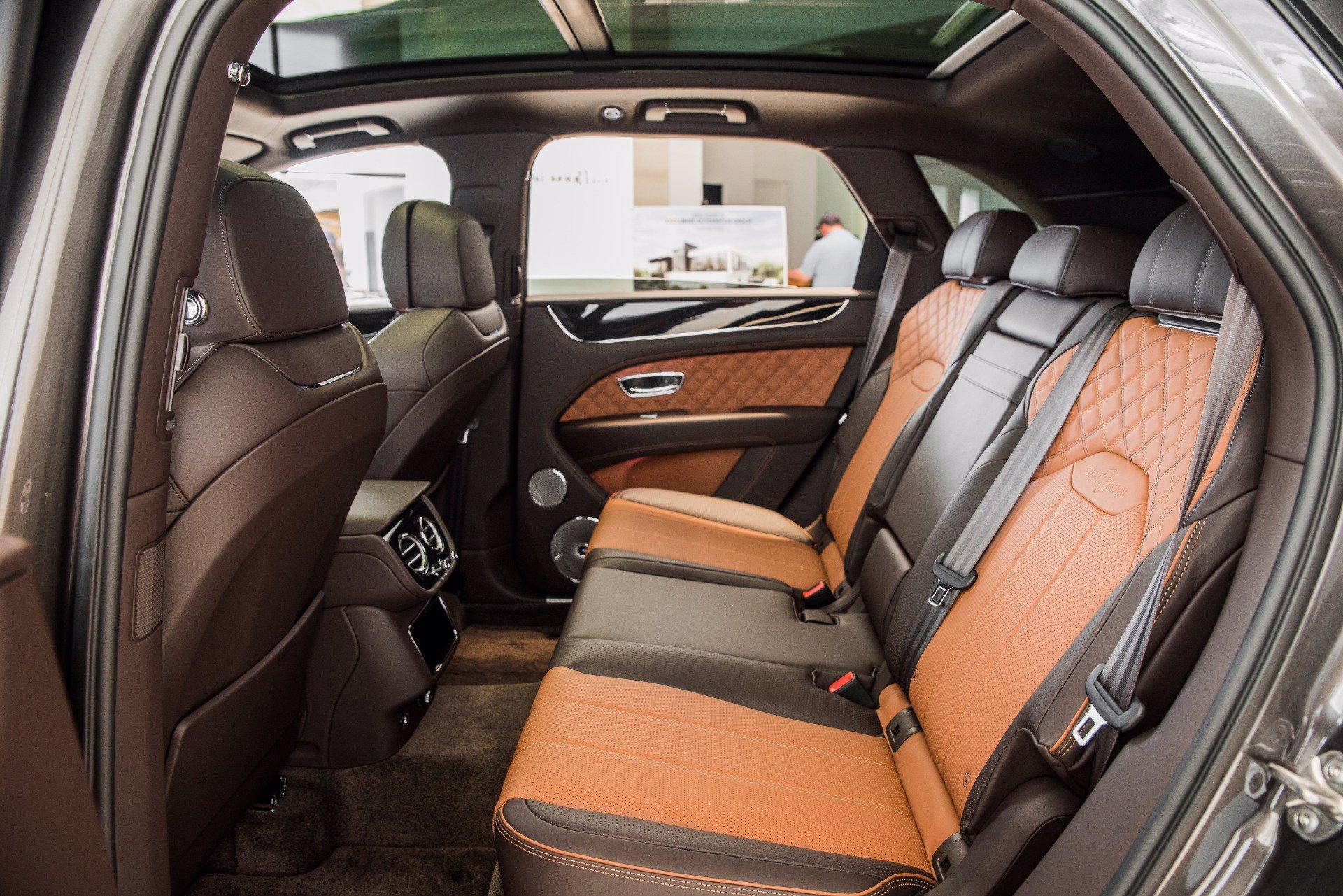 New 2021 Bentley Bentayga V8 | St. Petersburg, FL