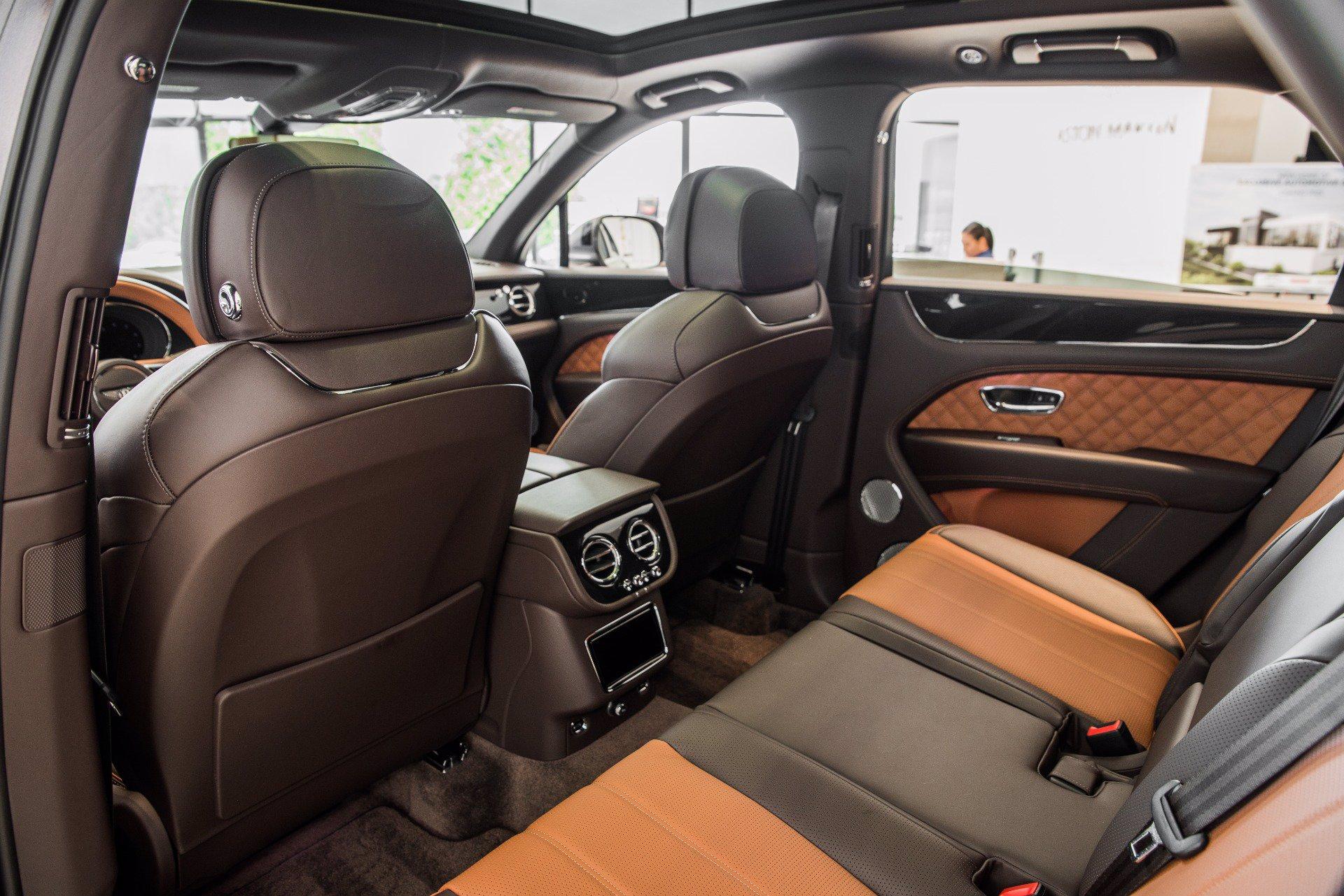 New 2021 Bentley Bentayga V8 | St. Petersburg, FL