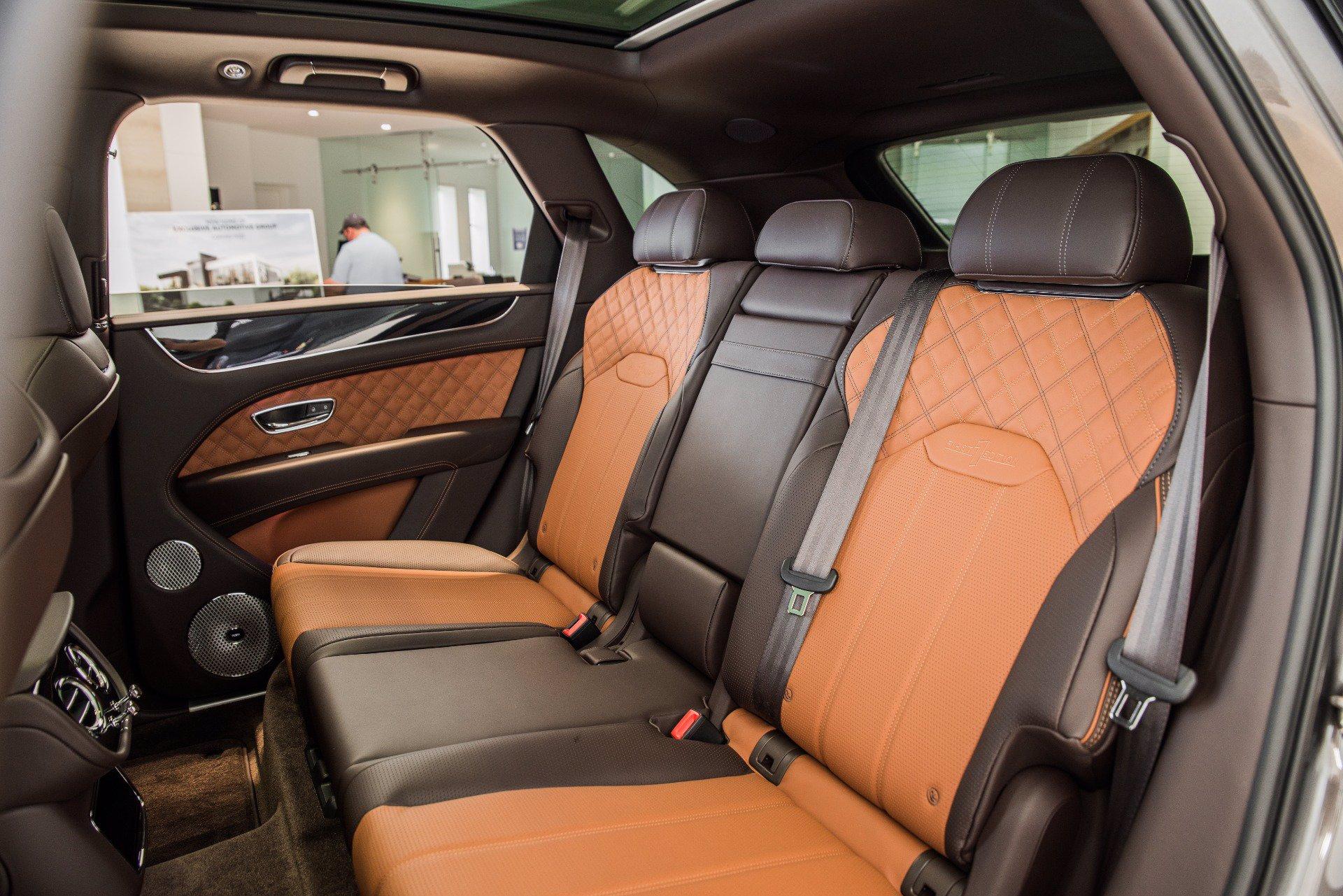 New 2021 Bentley Bentayga V8 | St. Petersburg, FL