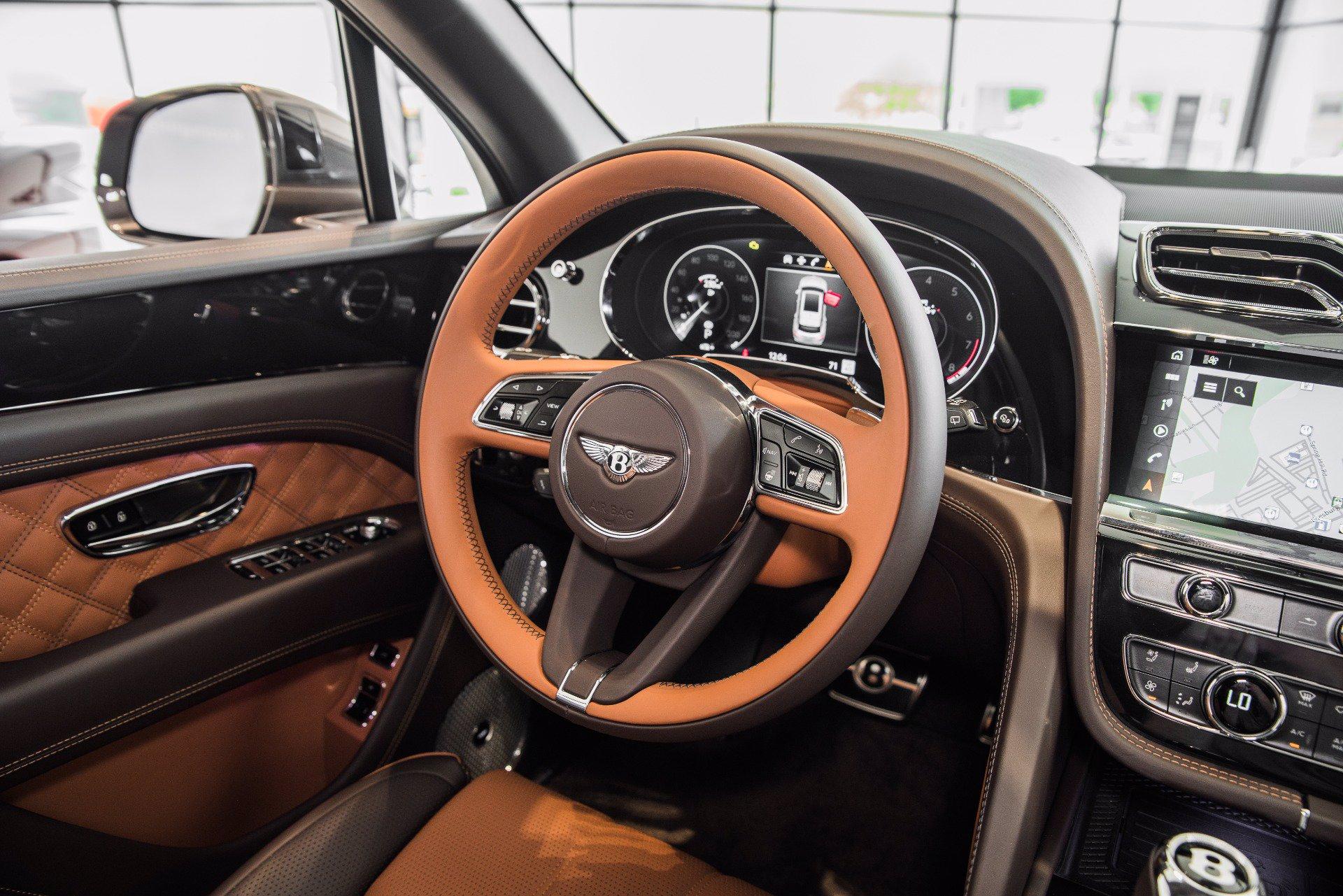 New 2021 Bentley Bentayga V8 | St. Petersburg, FL