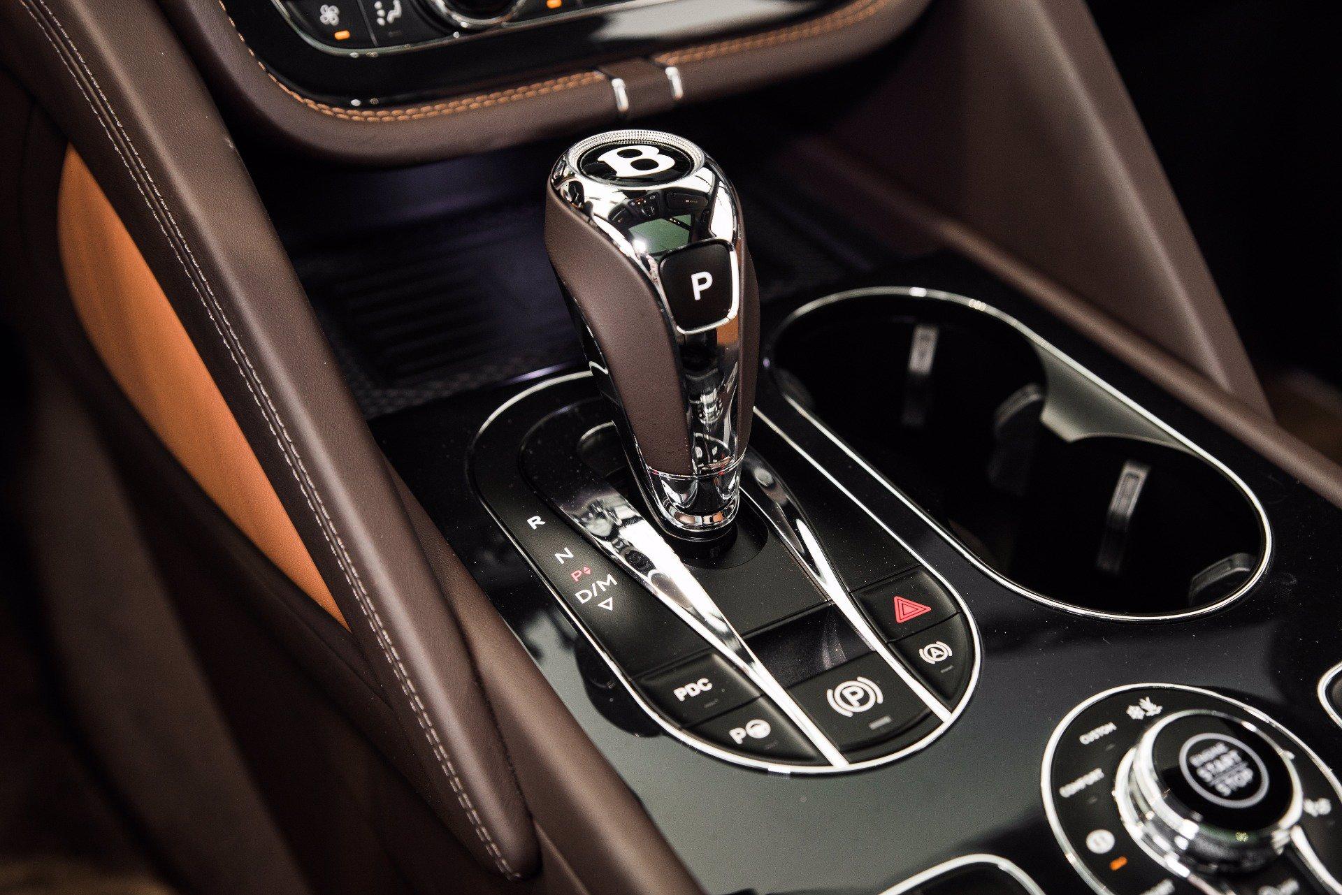 New 2021 Bentley Bentayga V8 | St. Petersburg, FL