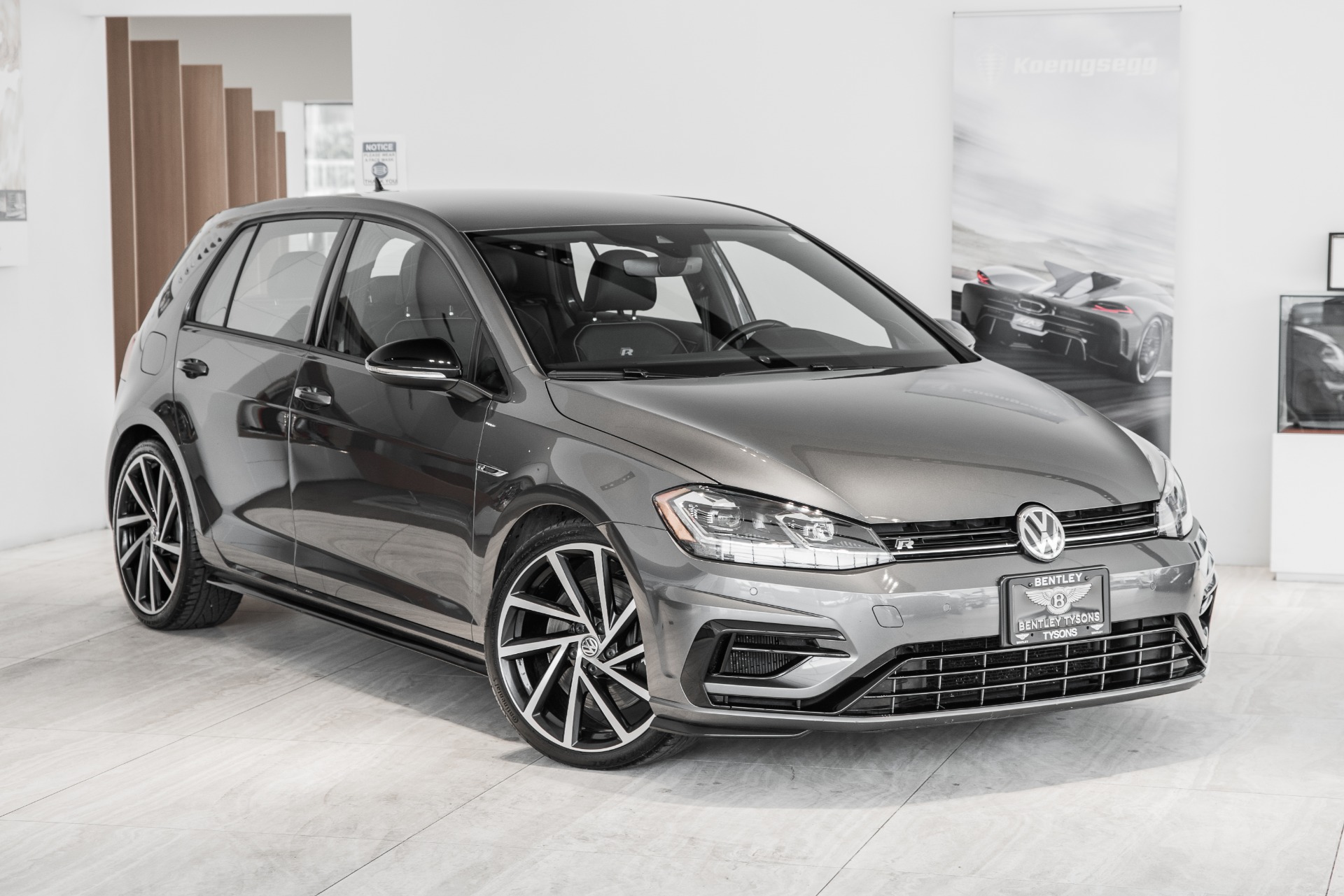 Used 2019 Volkswagen Golf R w/DCC and Navigation | Vienna, VA