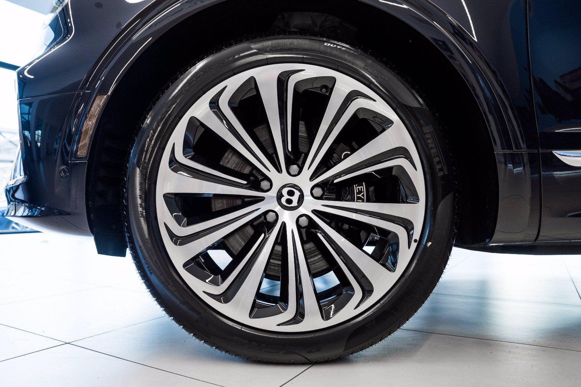 Used 2021 Bentley Bentayga V8 | St. Petersburg, FL