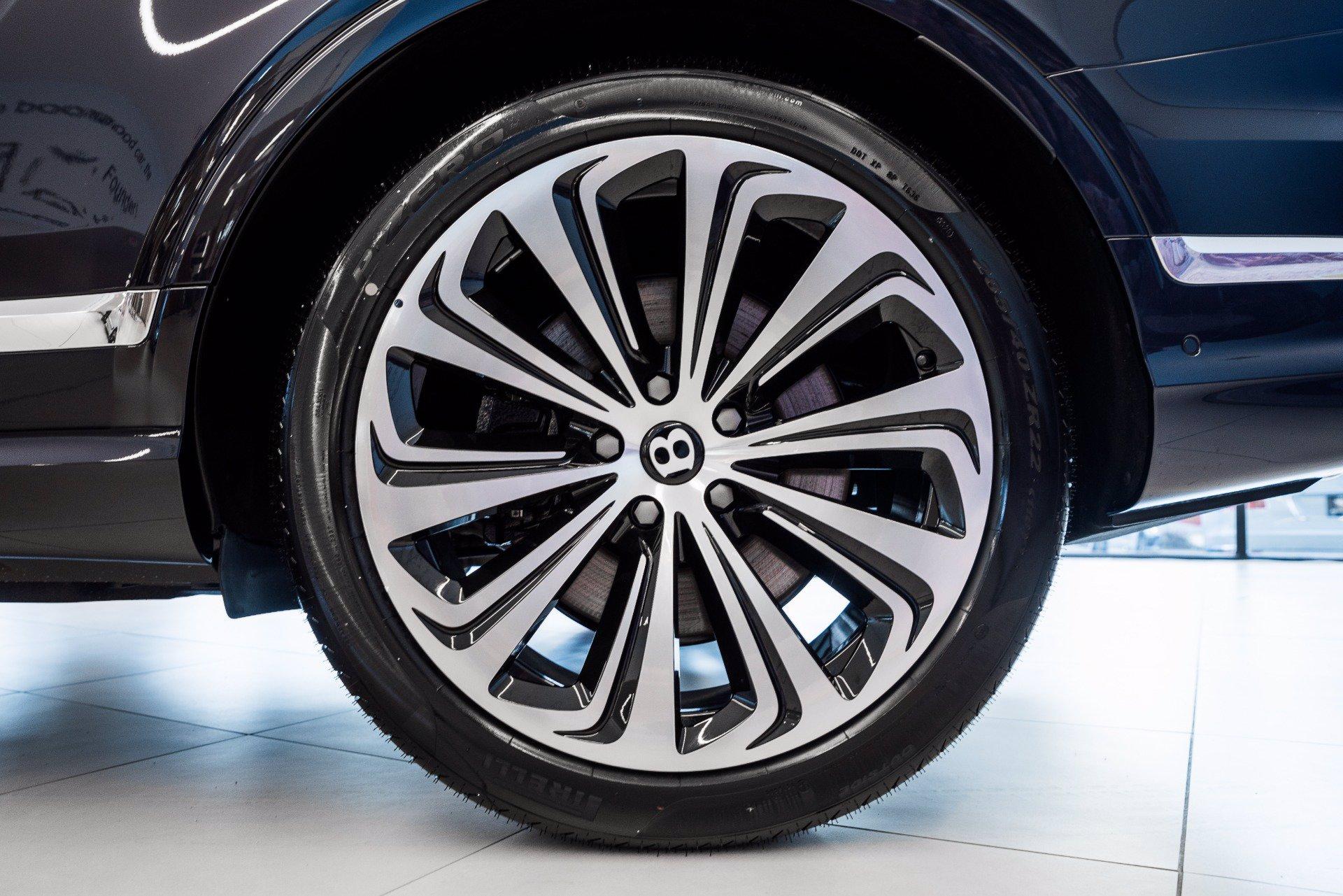 Used 2021 Bentley Bentayga V8 | St. Petersburg, FL