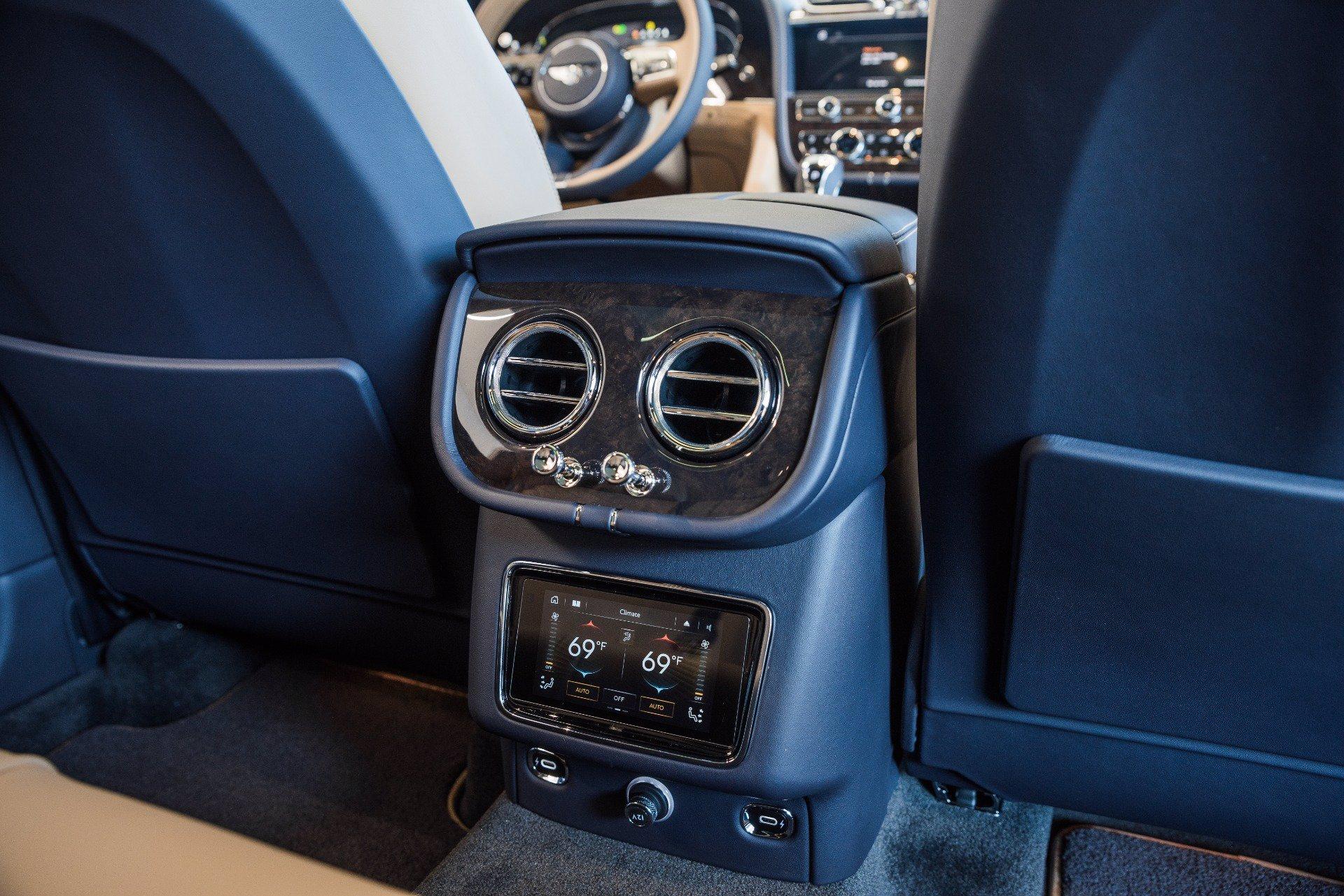 Used 2021 Bentley Bentayga V8 | St. Petersburg, FL