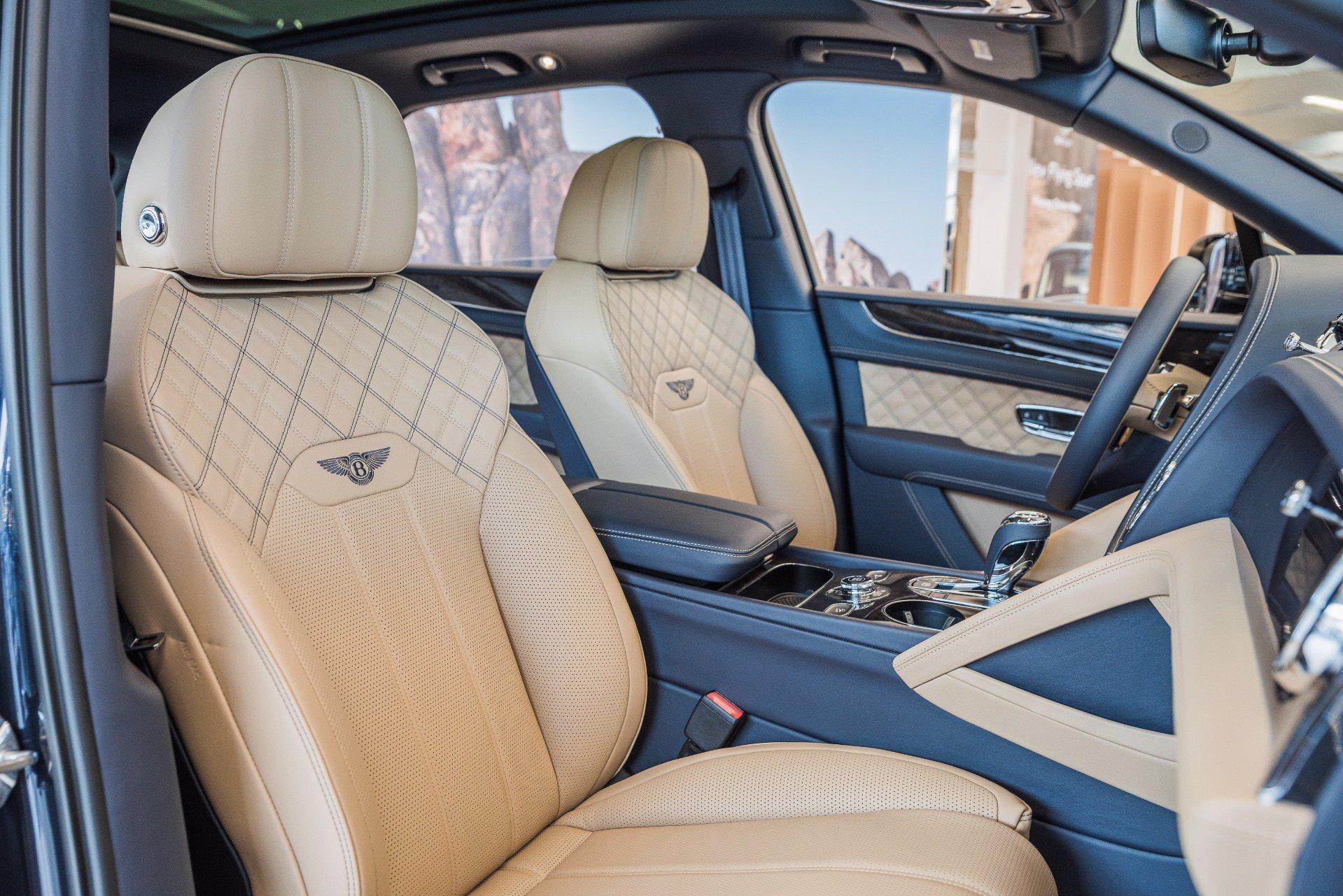Used 2021 Bentley Bentayga V8 | St. Petersburg, FL