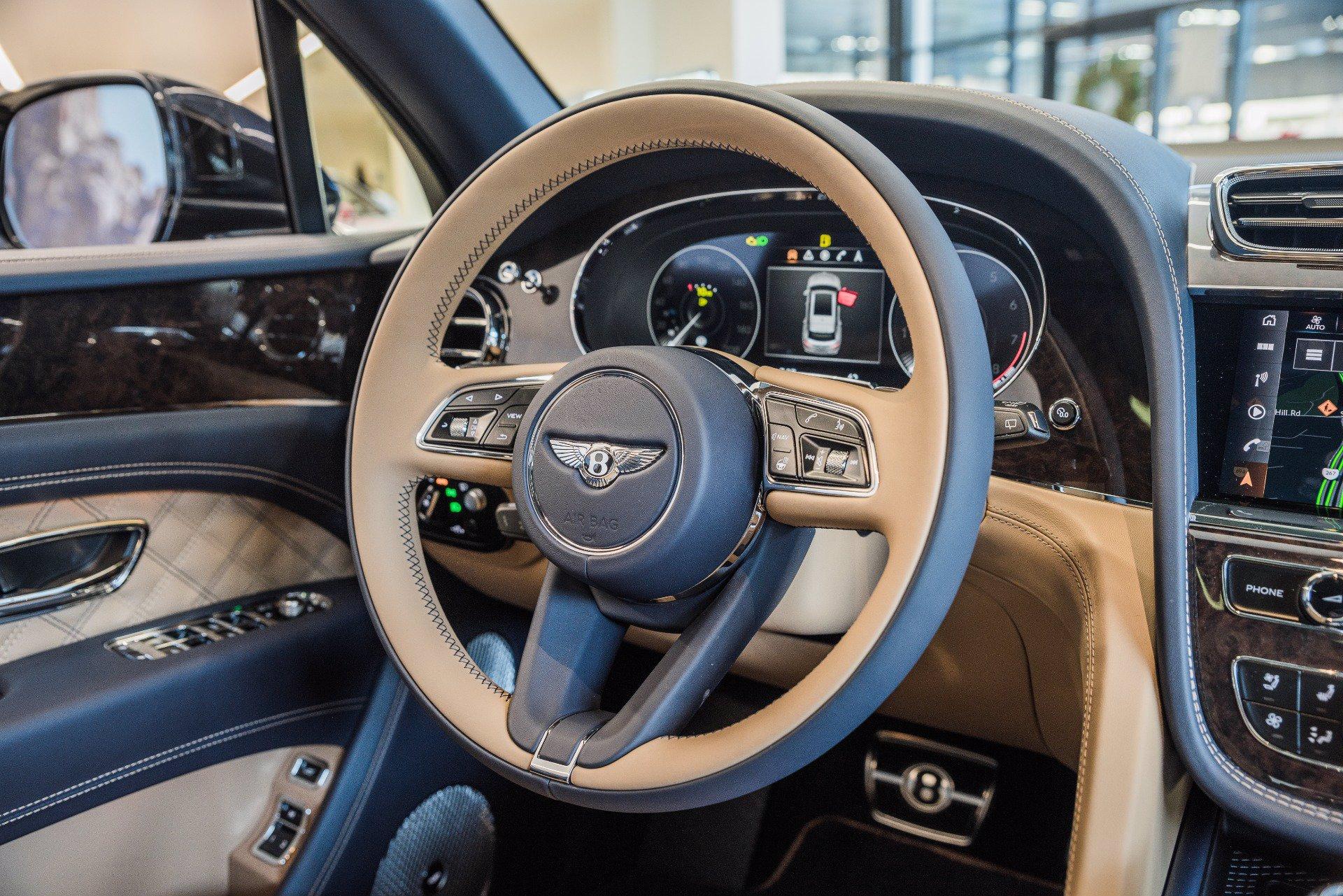 Used 2021 Bentley Bentayga V8 | St. Petersburg, FL
