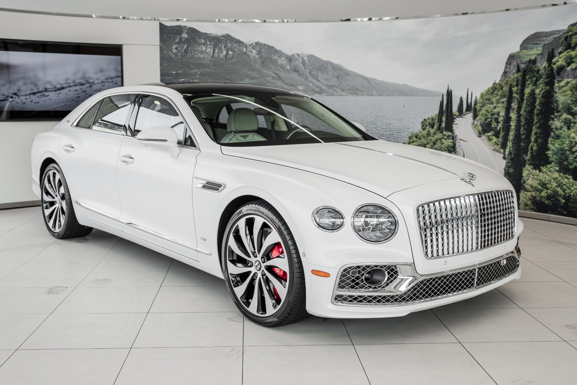 New 2021 Bentley Flying Spur V8 | St. Petersburg, FL