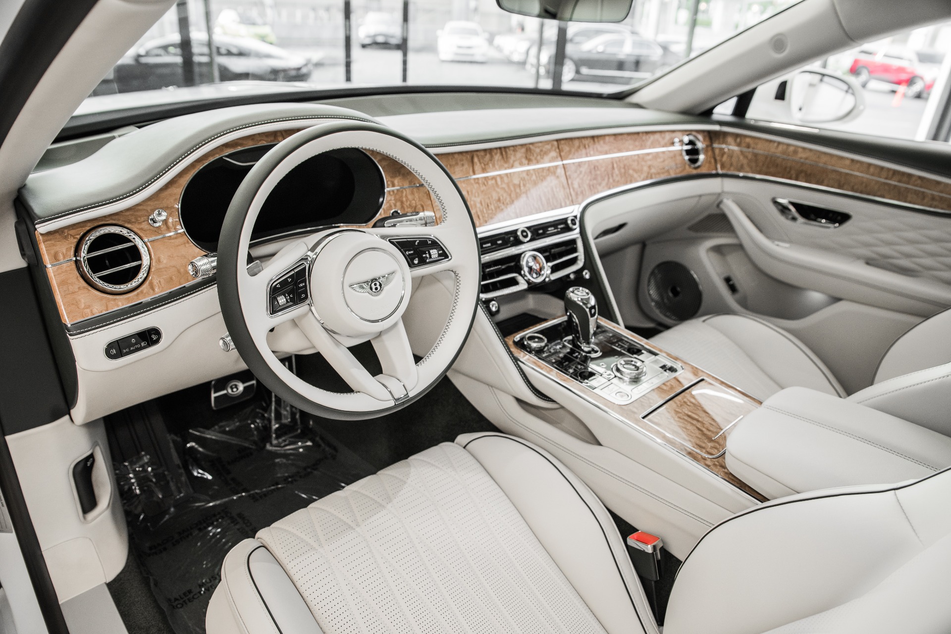 New 2021 Bentley Flying Spur V8 | St. Petersburg, FL