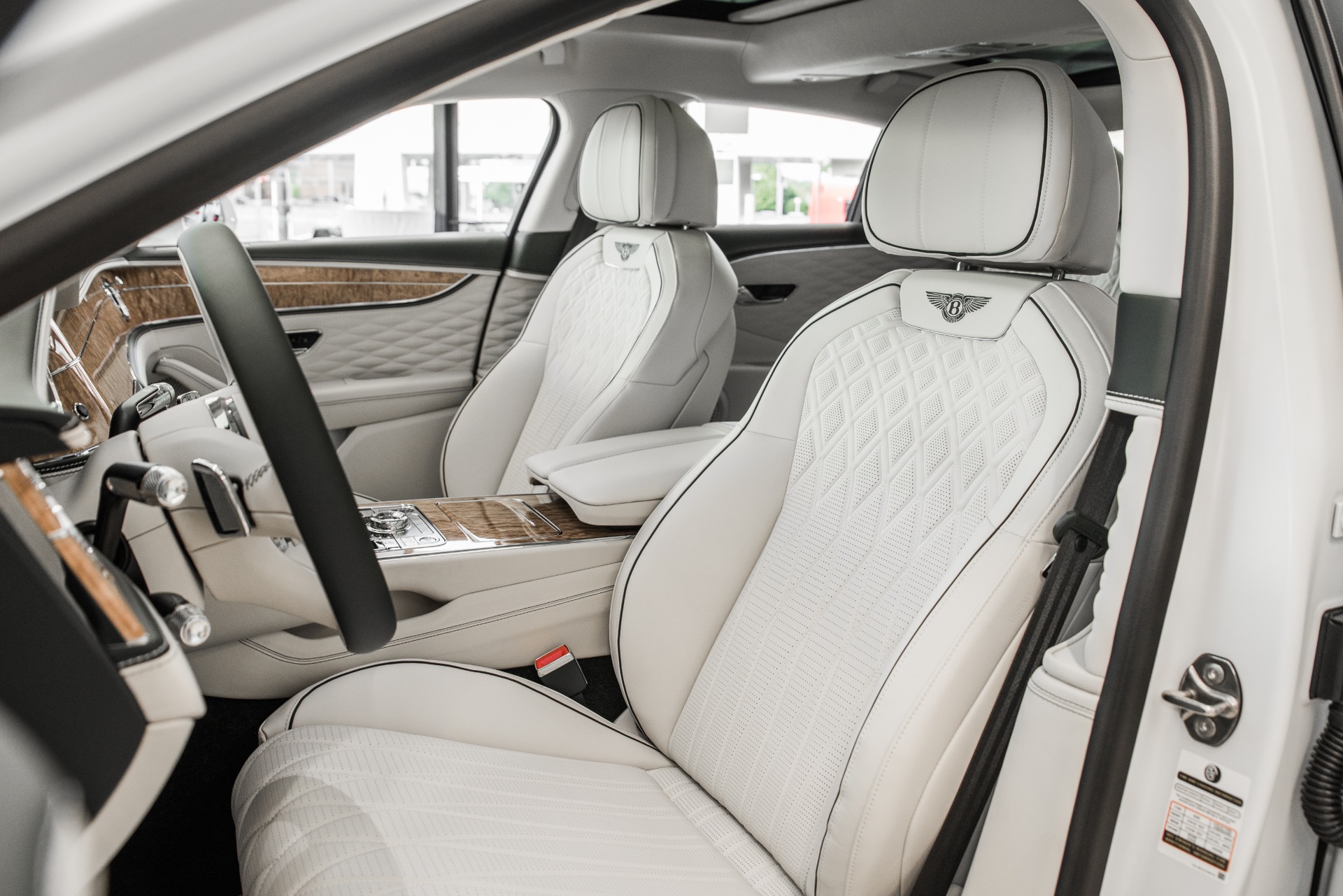New 2021 Bentley Flying Spur V8 | St. Petersburg, FL