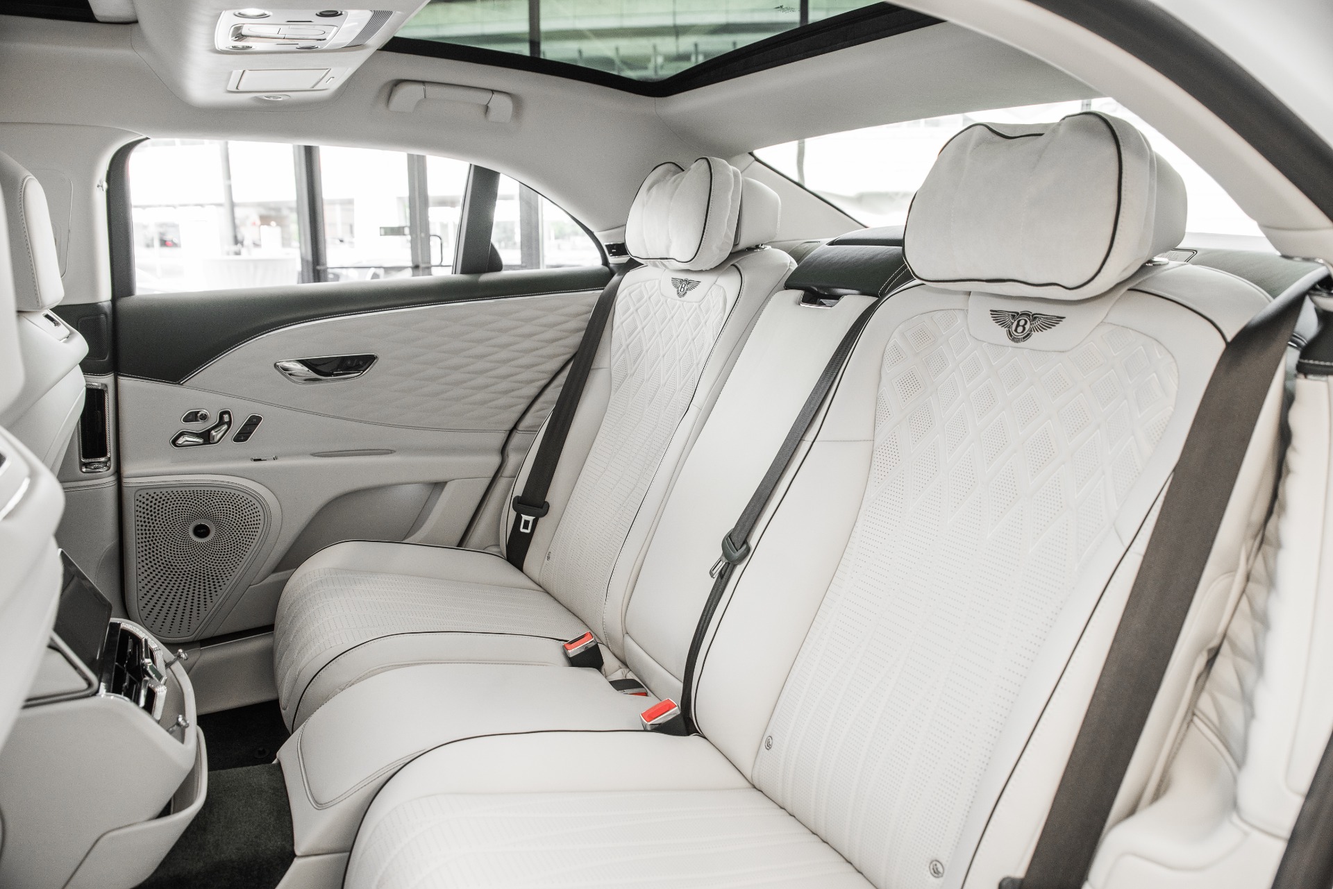 New 2021 Bentley Flying Spur V8 | St. Petersburg, FL