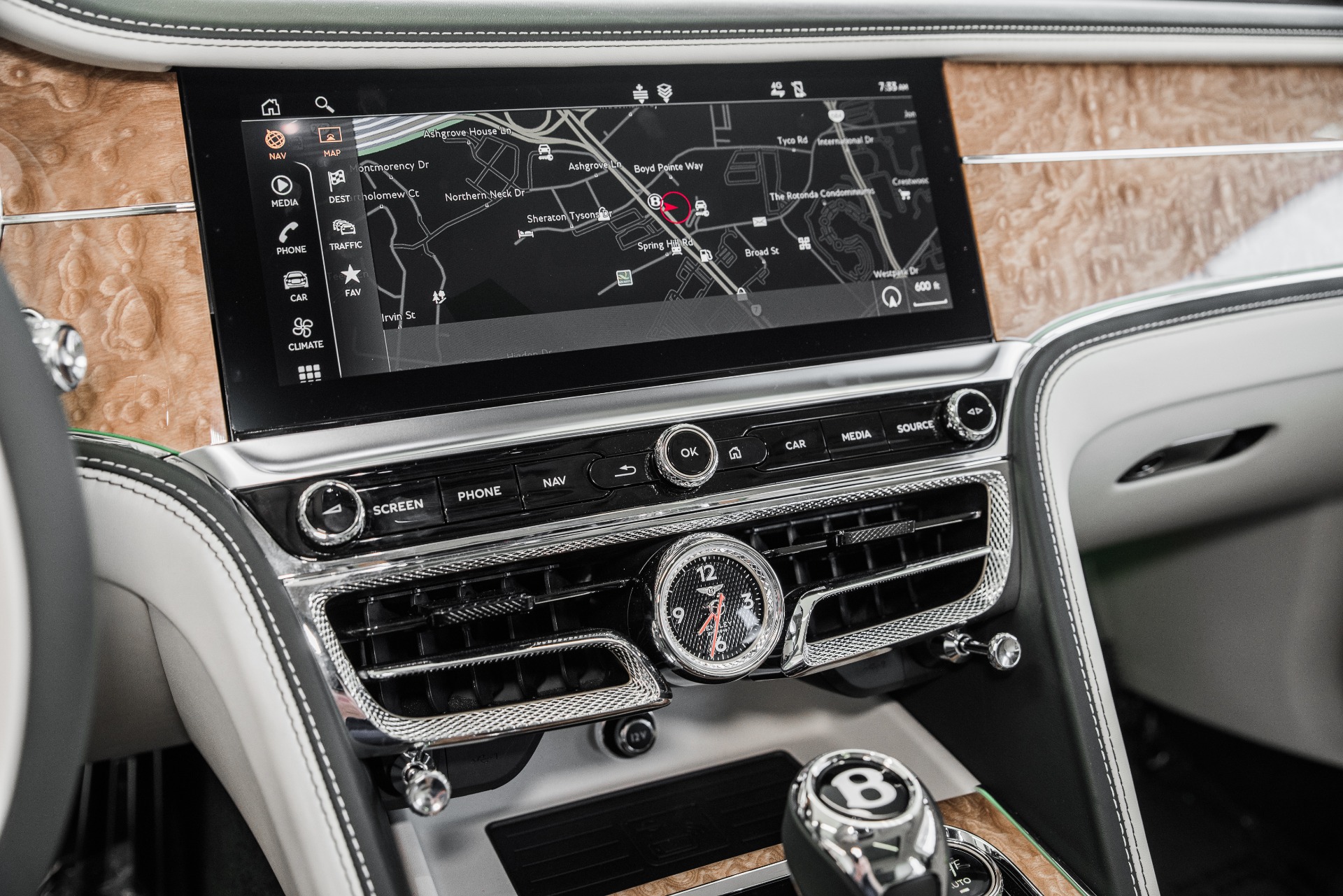 New 2021 Bentley Flying Spur V8 | St. Petersburg, FL