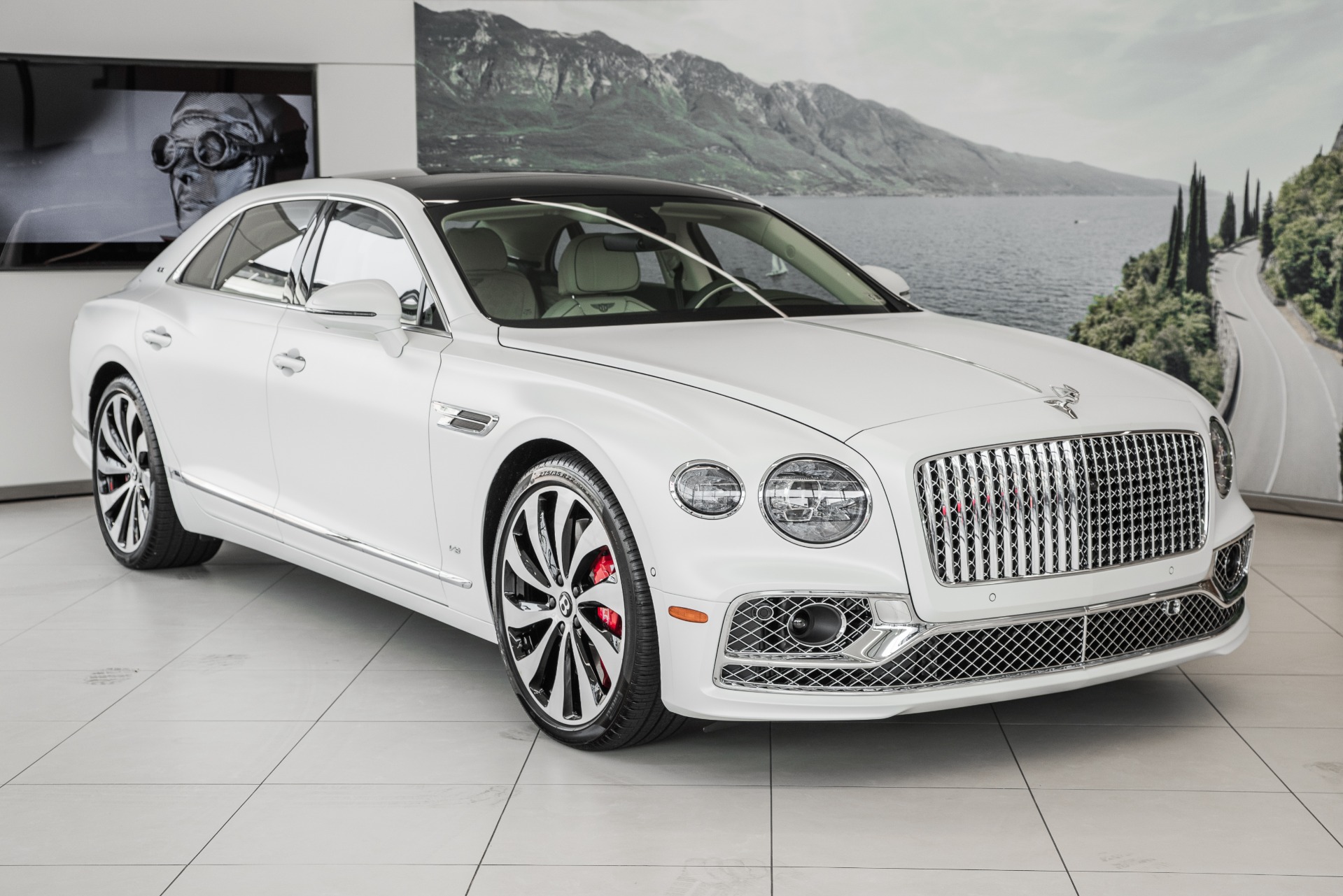 New 2021 Bentley Flying Spur V8 | St. Petersburg, FL