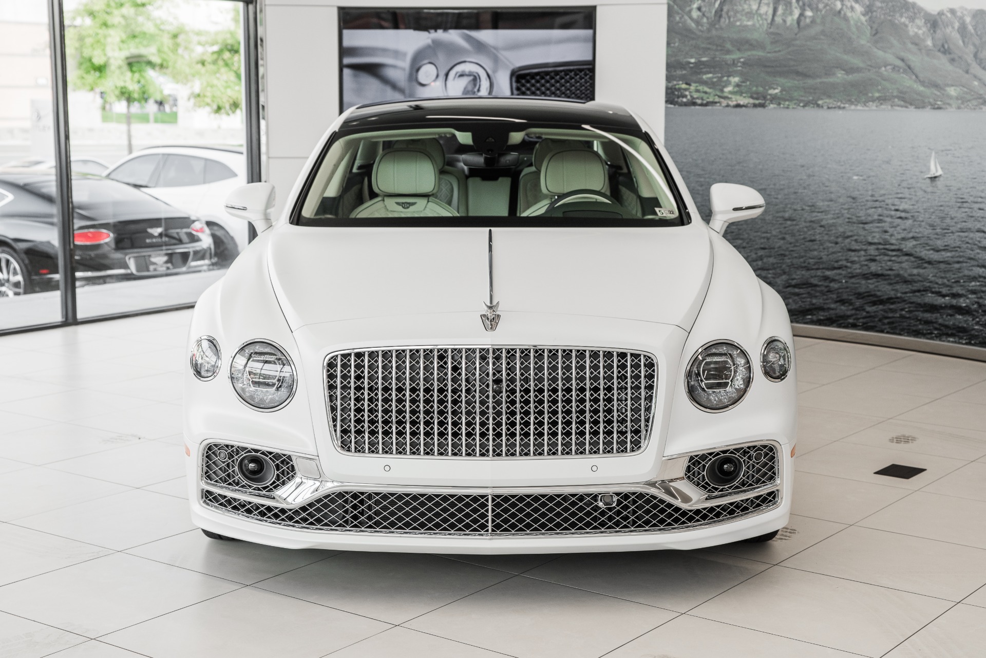 New 2021 Bentley Flying Spur V8 | St. Petersburg, FL