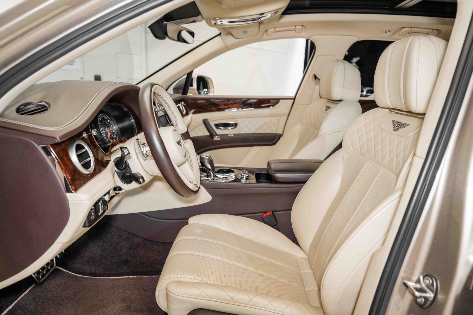Used 2018 Bentley Bentayga | St. Petersburg, FL