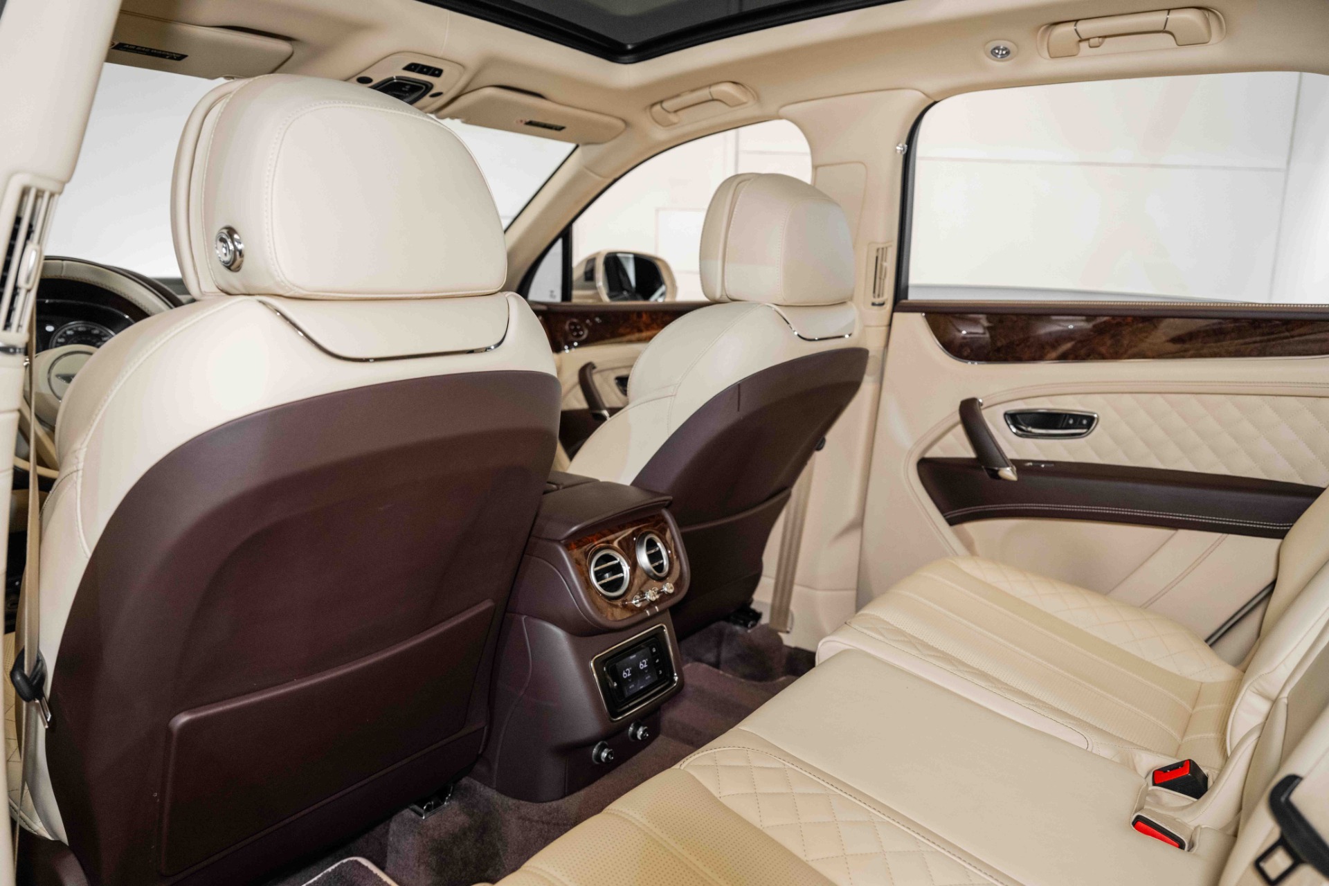 Used 2018 Bentley Bentayga | St. Petersburg, FL