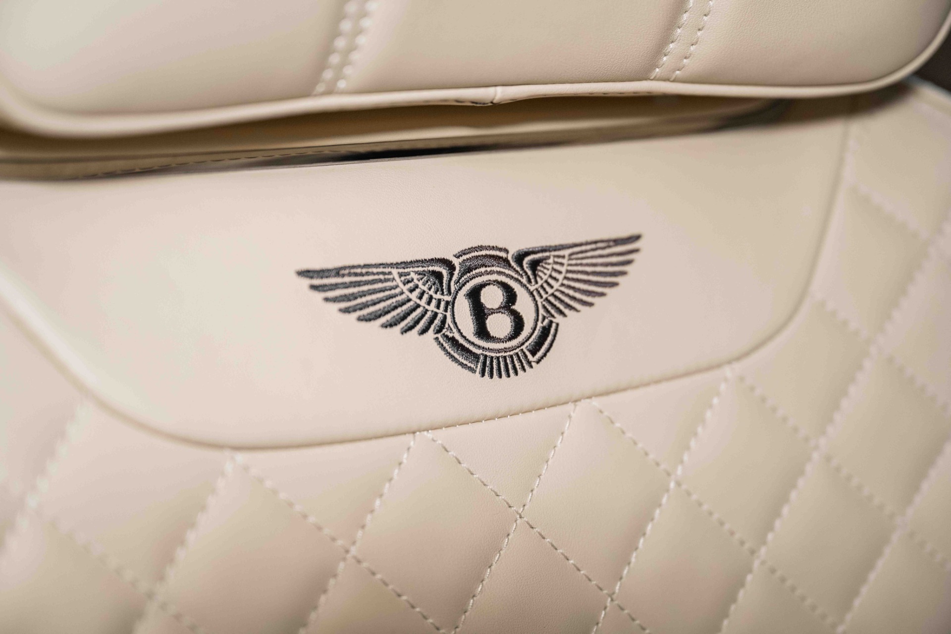 Used 2018 Bentley Bentayga | St. Petersburg, FL