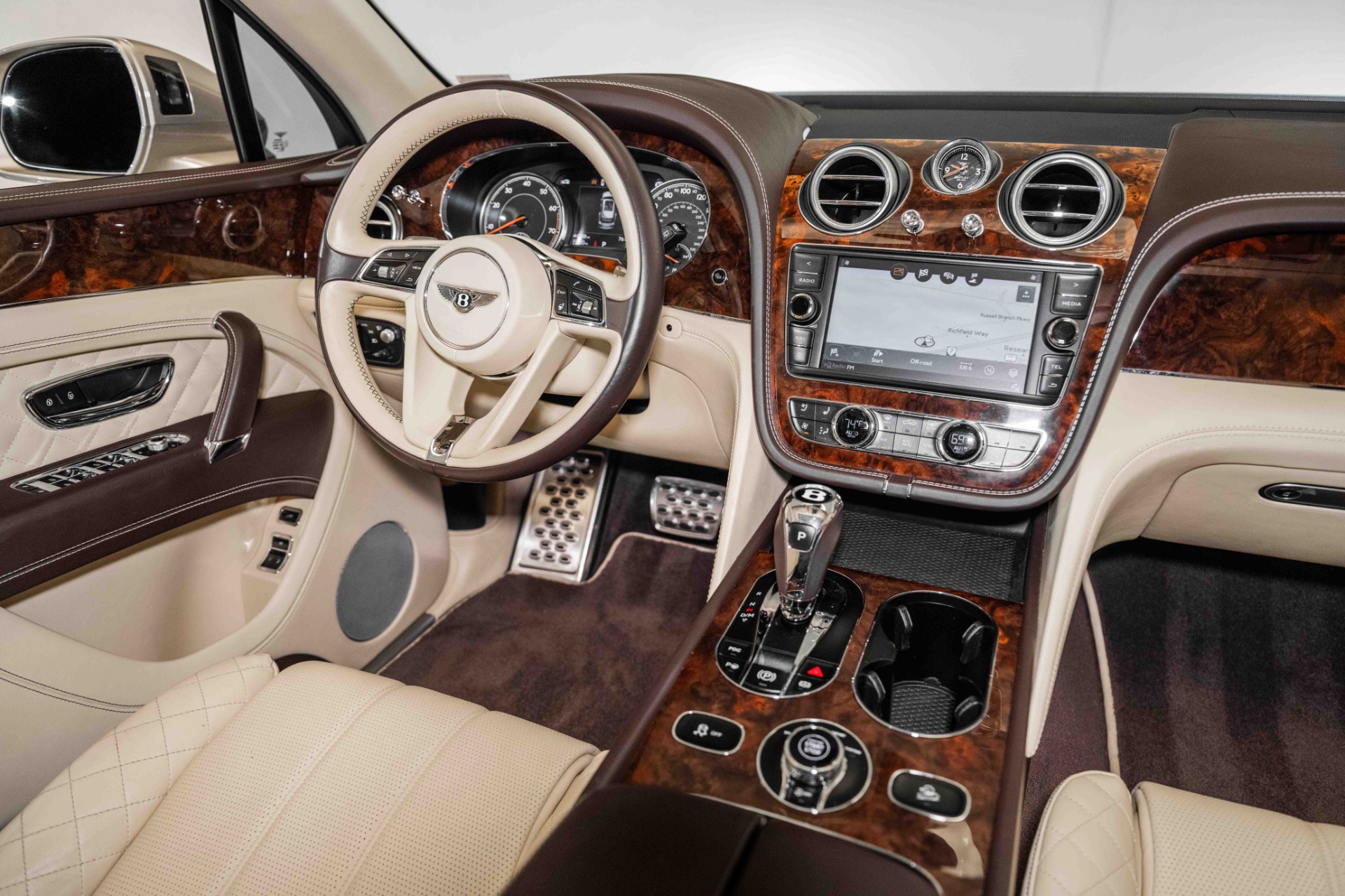 Used 2018 Bentley Bentayga | St. Petersburg, FL