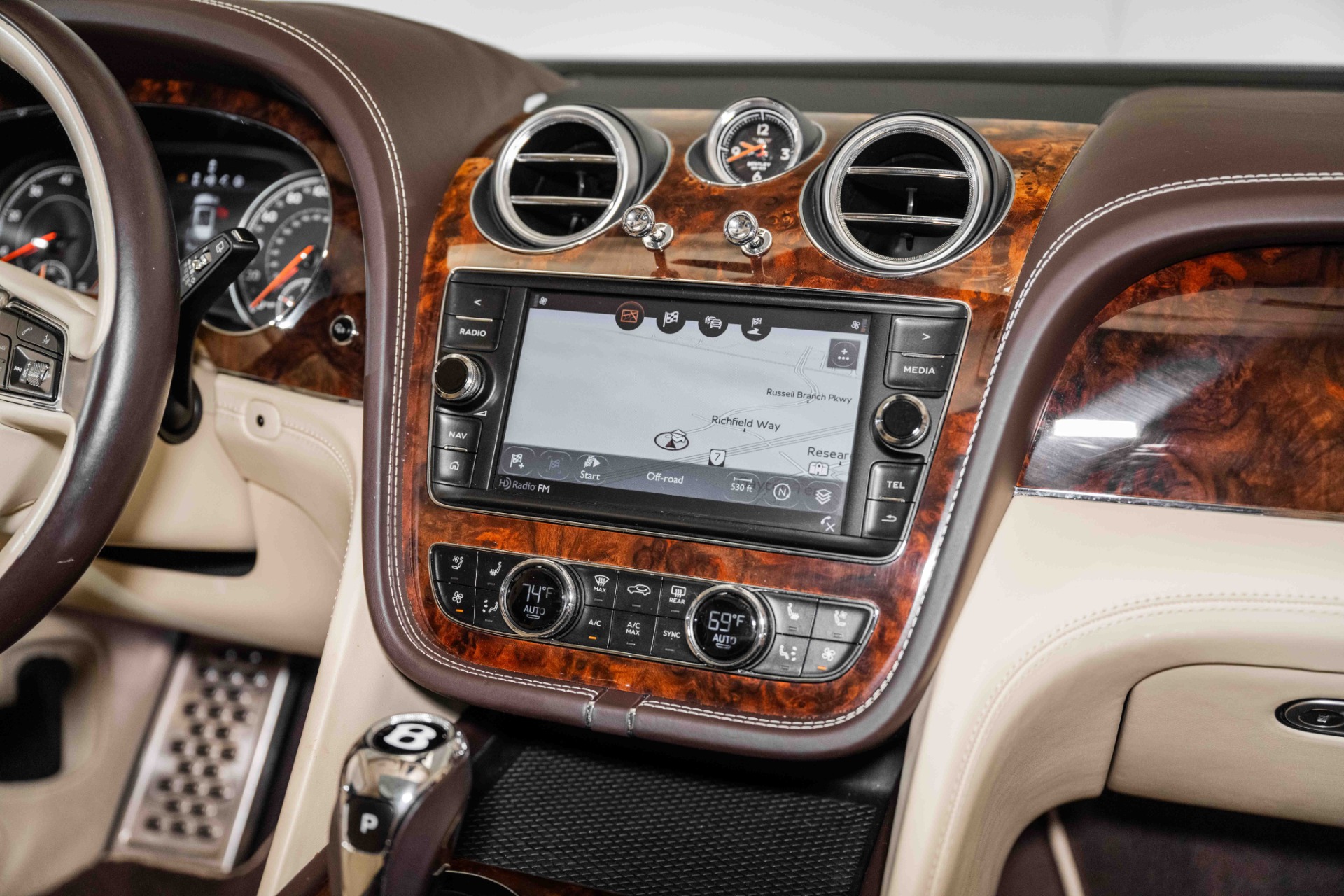 Used 2018 Bentley Bentayga | St. Petersburg, FL