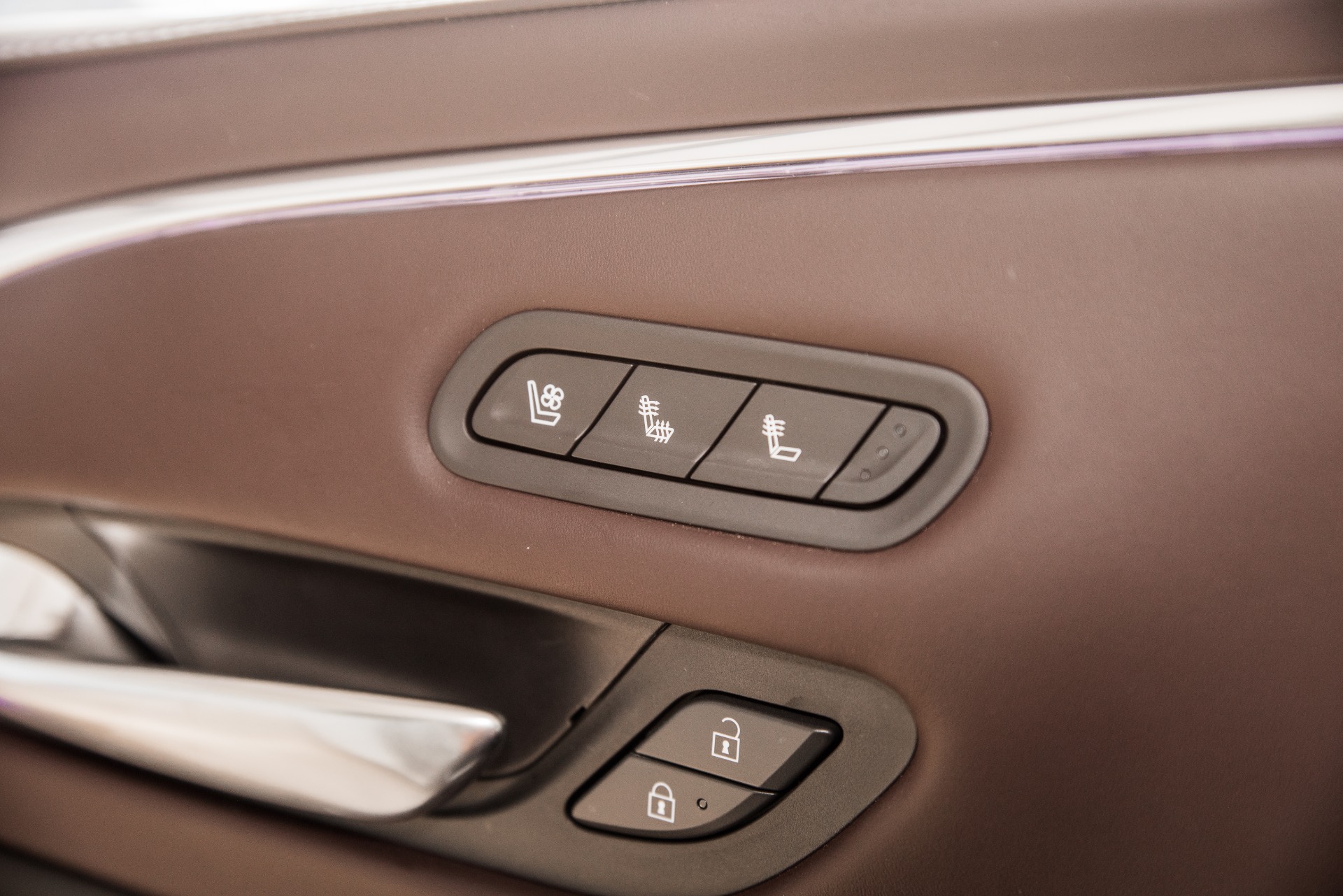 Used 2021 Cadillac Escalade ESV Sport Platinum | St. Petersburg, FL