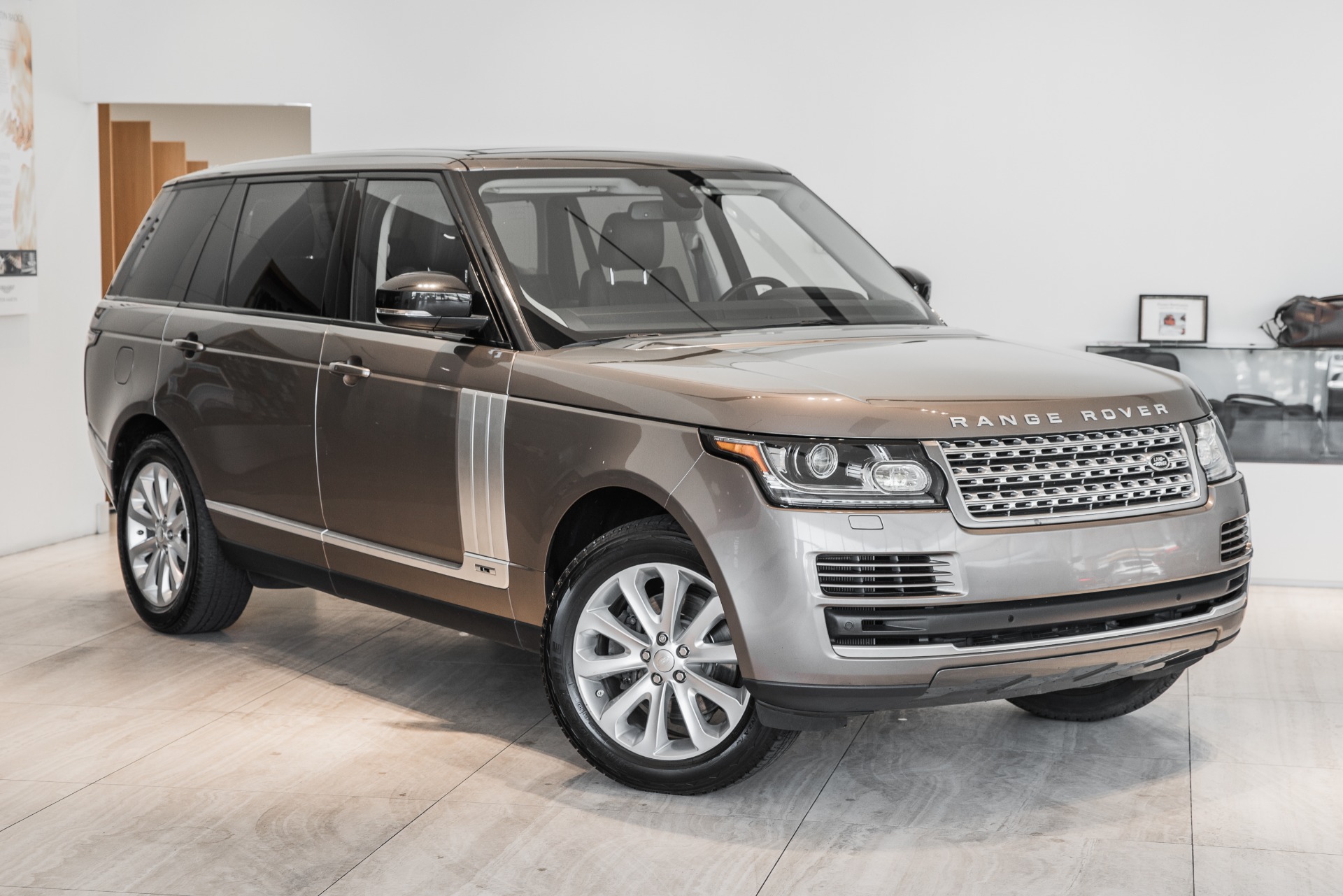 Used 2015 Land Rover Range Rover HSE LWB | Vienna, VA
