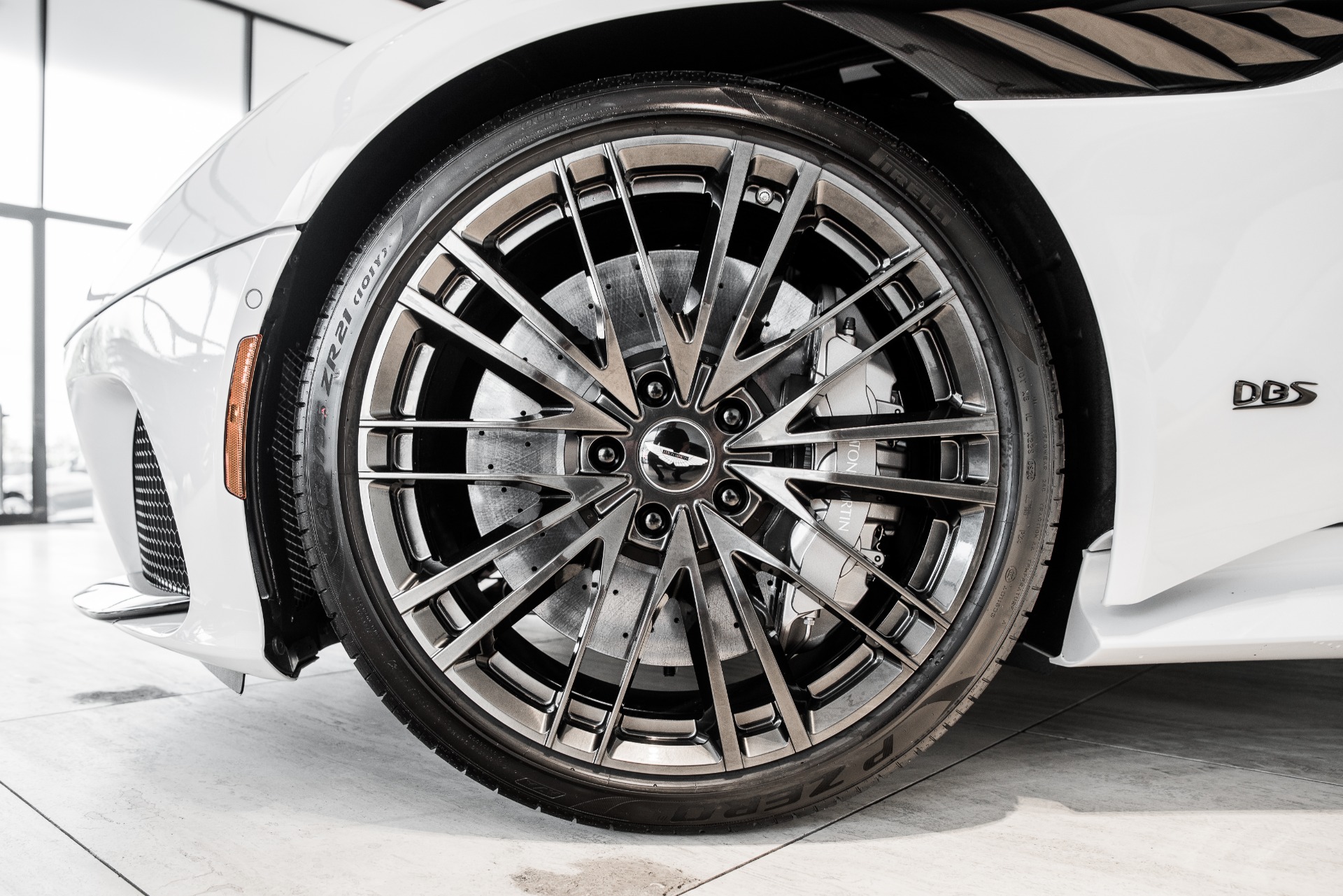 New 2021 Aston Martin DBS | St. Petersburg, FL