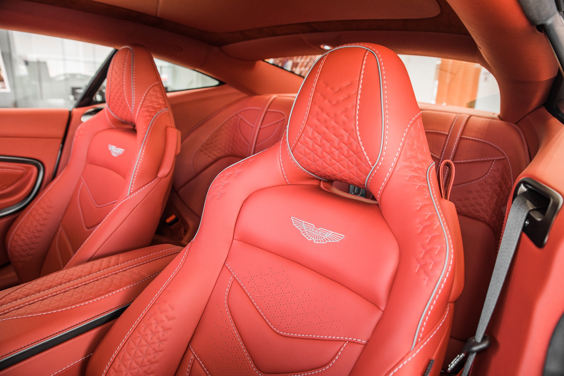 New 2021 Aston Martin DBS | St. Petersburg, FL