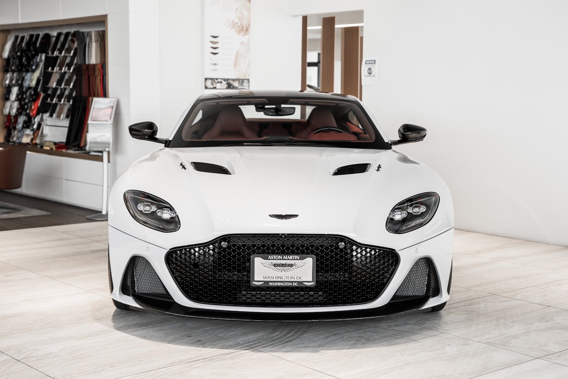 New 2021 Aston Martin DBS | St. Petersburg, FL