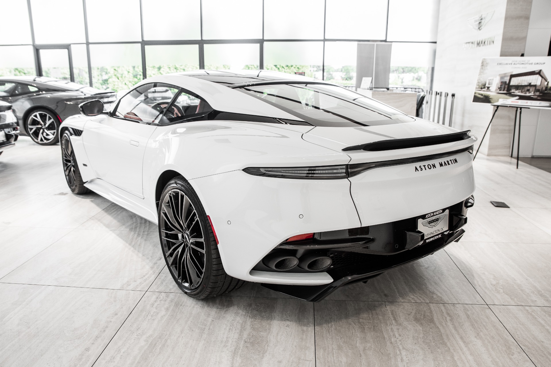 New 2021 Aston Martin DBS | St. Petersburg, FL