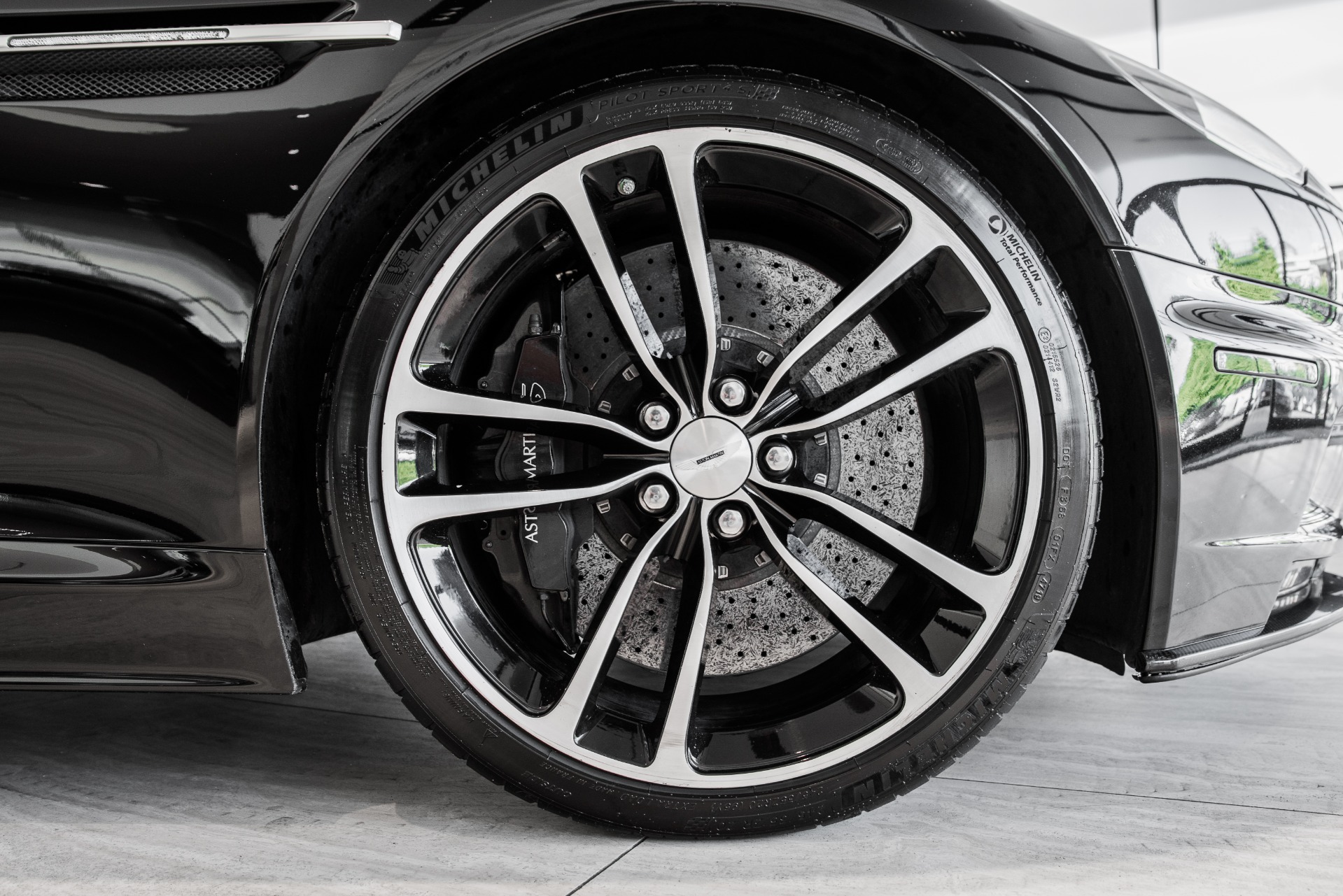 Used 2009 Aston Martin DBS | St. Petersburg, FL