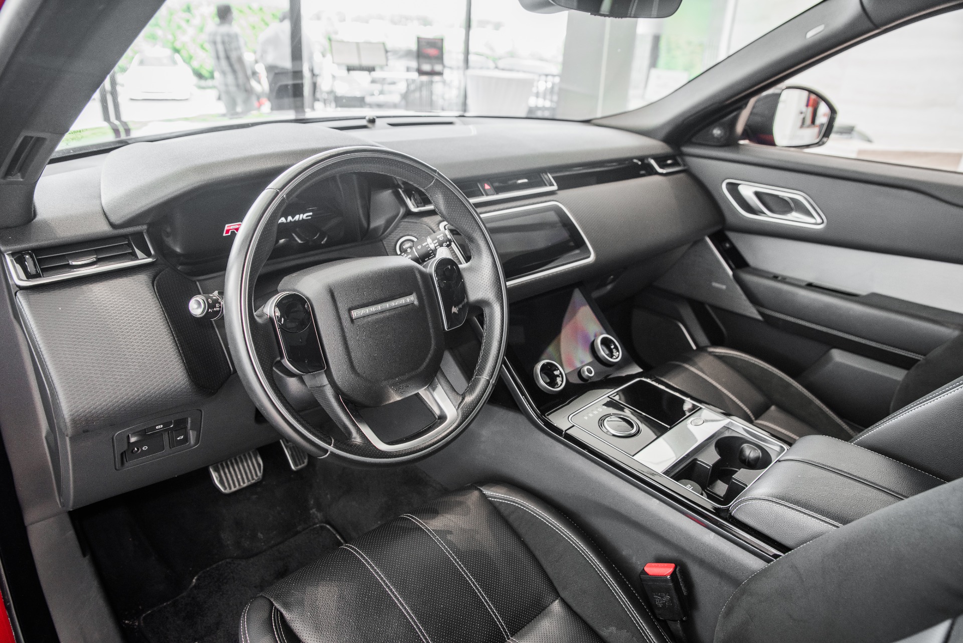 Used 2018 Land Rover Range Rover Velar P380 R-Dynamic SE | St. Petersburg, FL