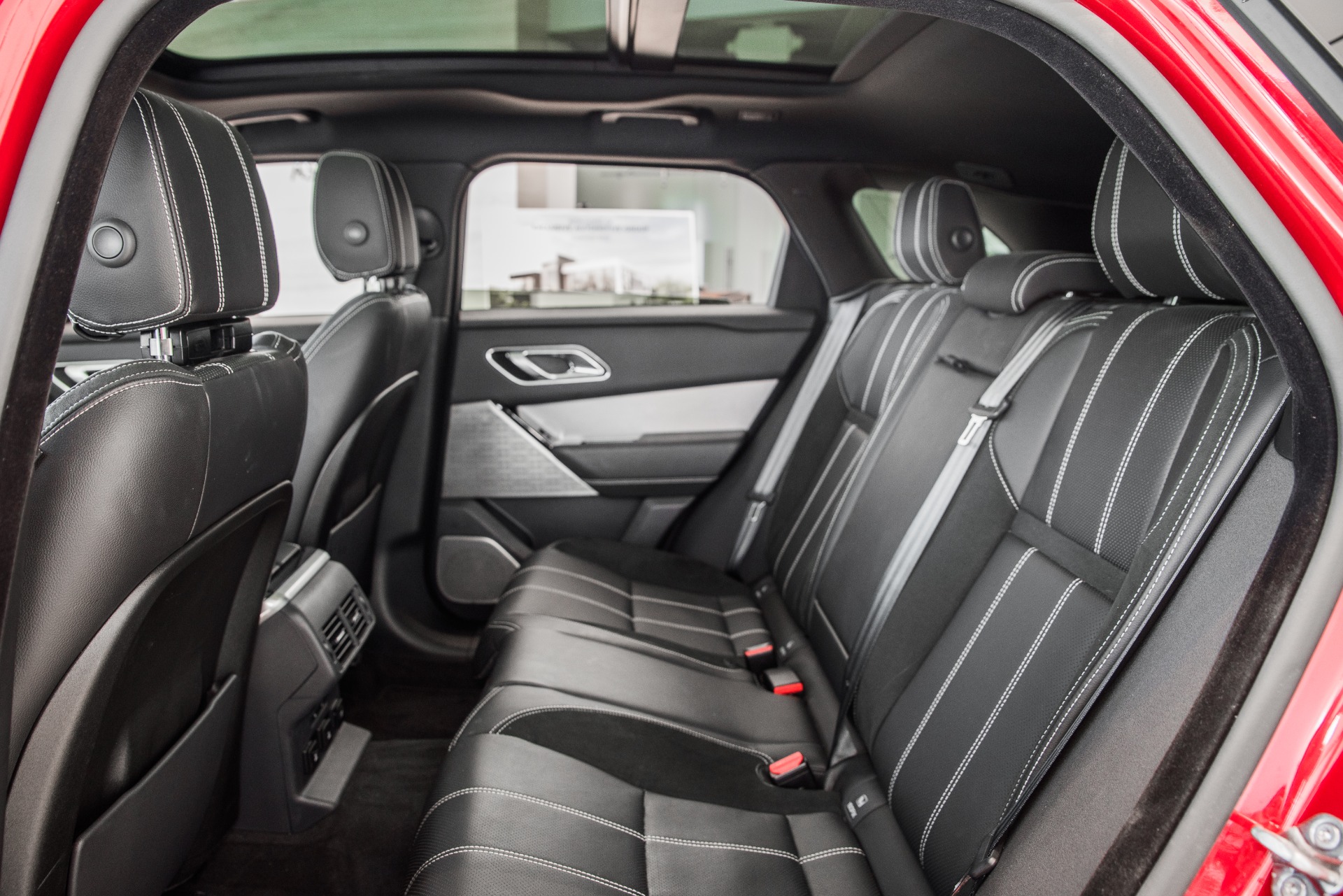 Used 2018 Land Rover Range Rover Velar P380 R-Dynamic SE | St. Petersburg, FL