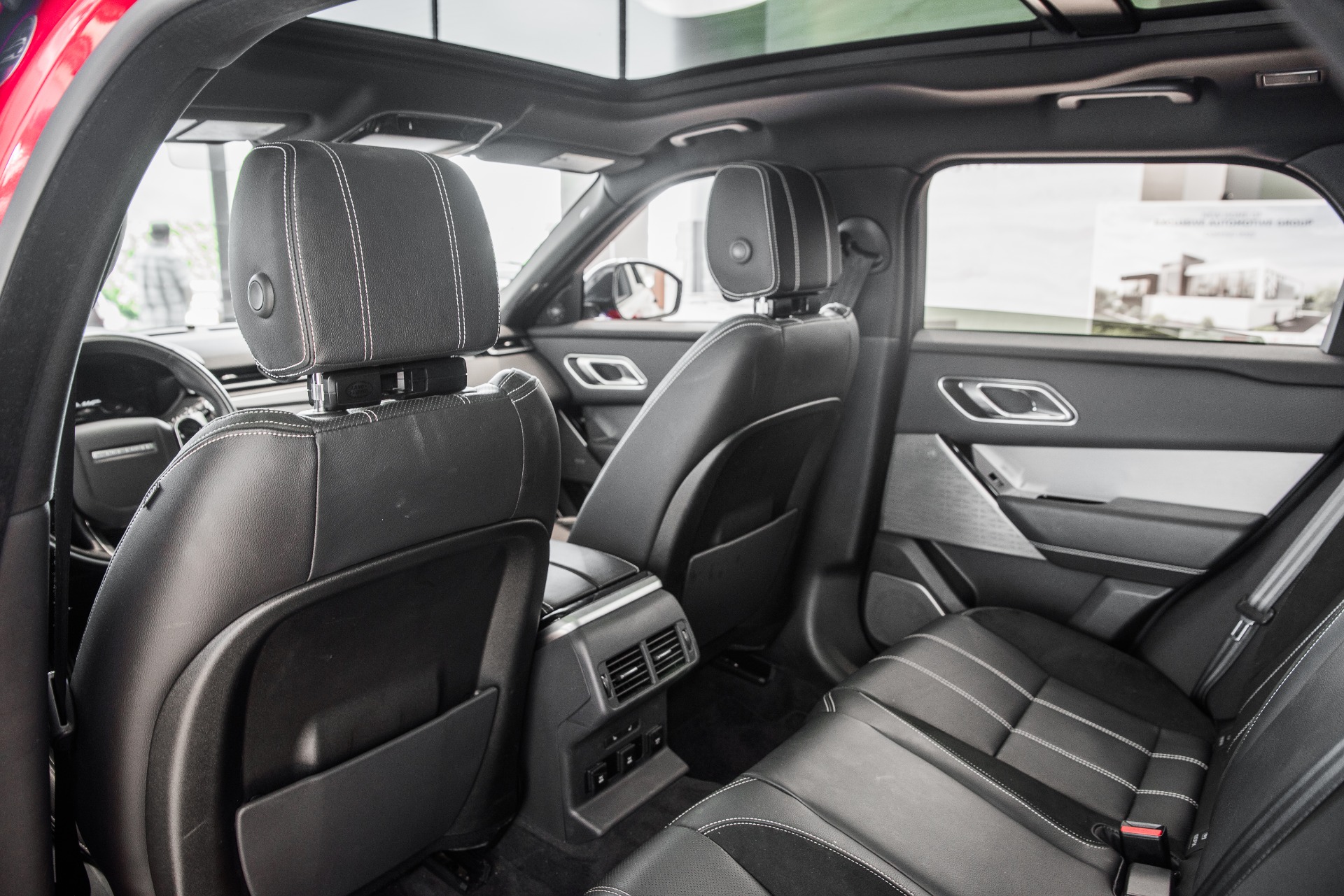 Used 2018 Land Rover Range Rover Velar P380 R-Dynamic SE | St. Petersburg, FL