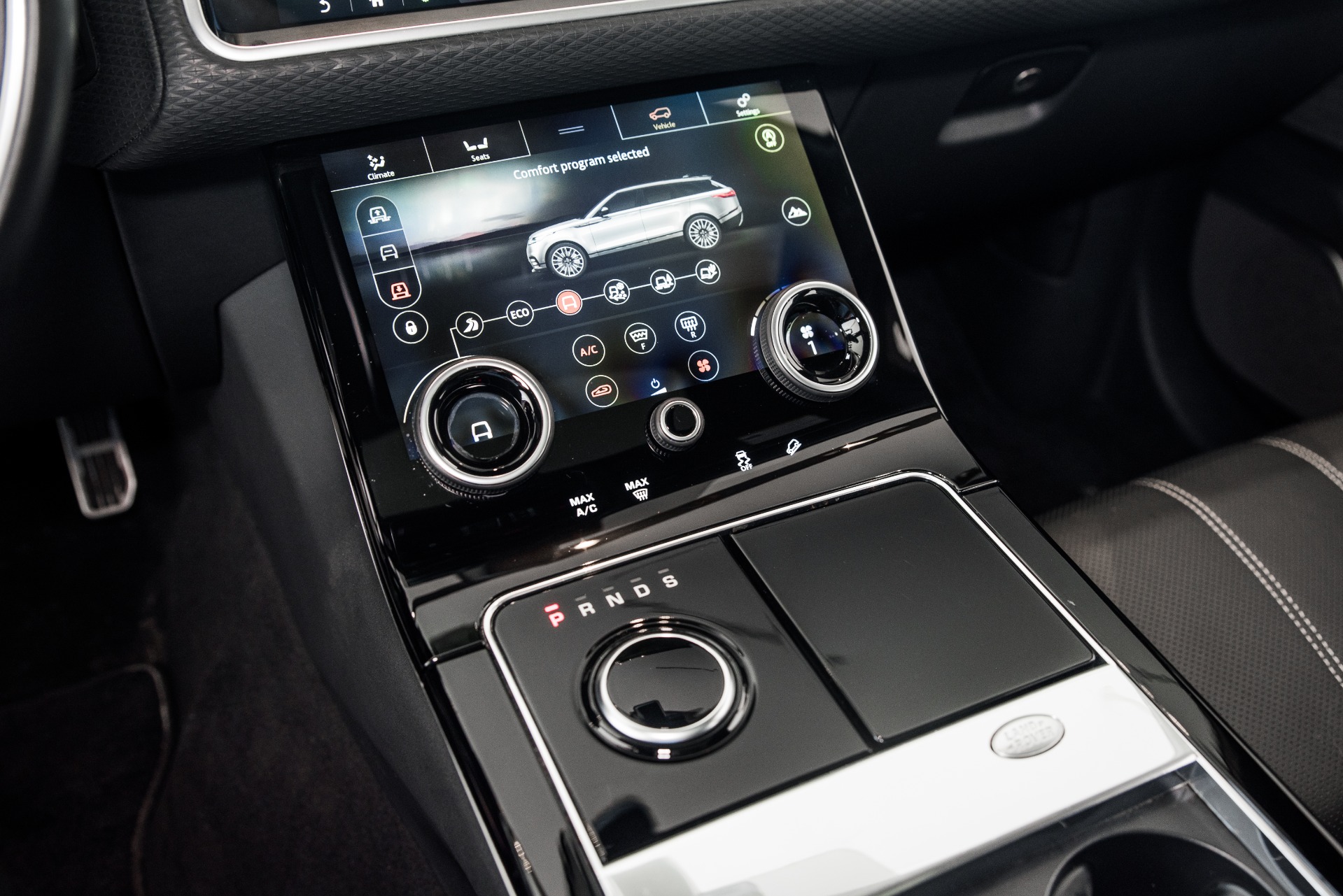Used 2018 Land Rover Range Rover Velar P380 R-Dynamic SE | St. Petersburg, FL
