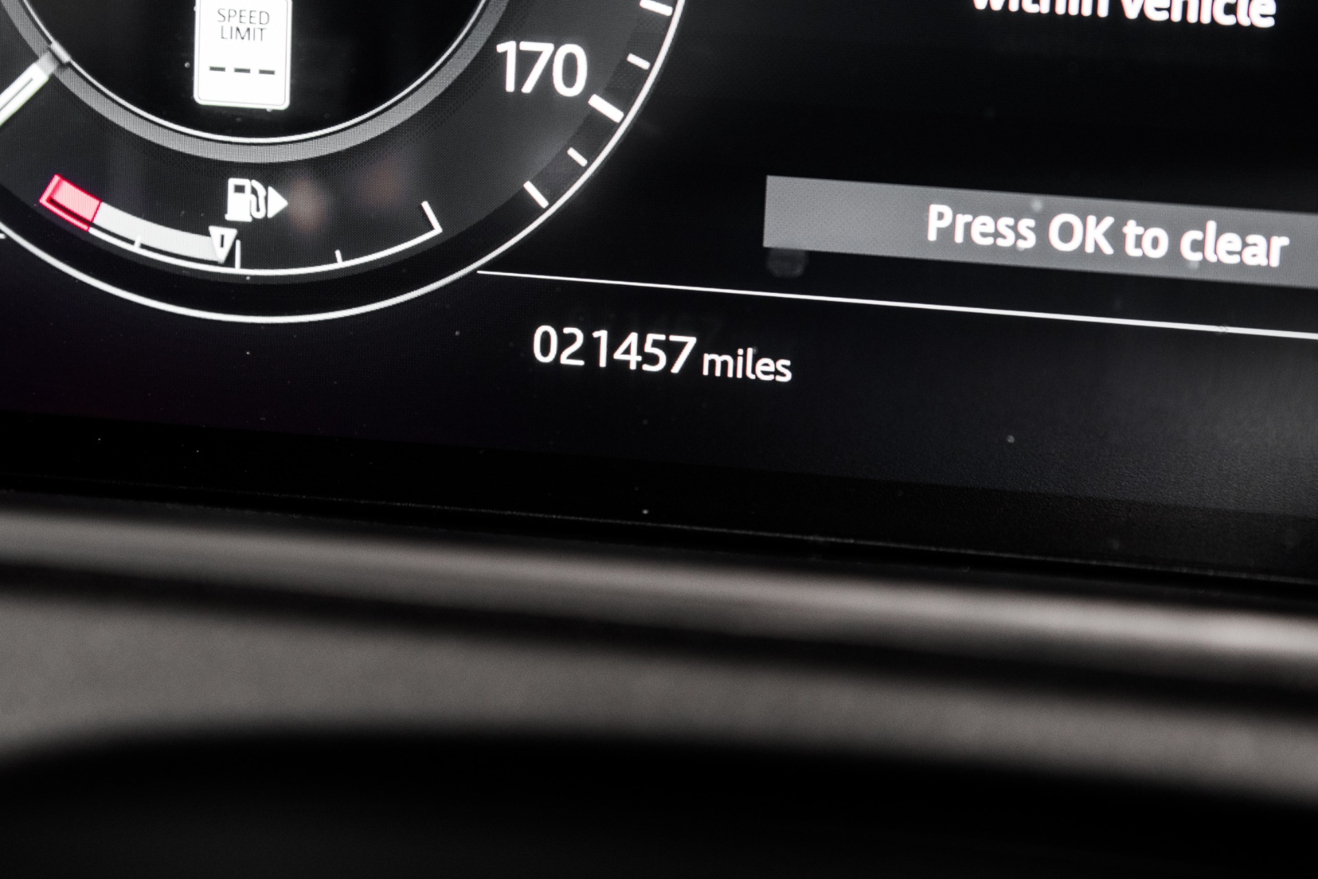 Used 2018 Land Rover Range Rover Velar P380 R-Dynamic SE | St. Petersburg, FL
