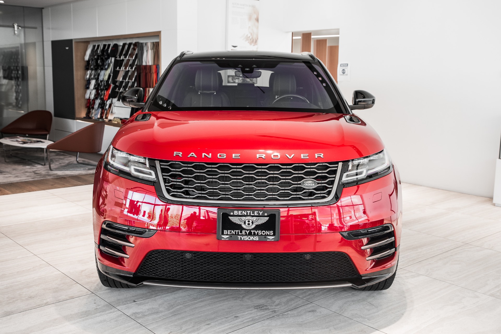 Used 2018 Land Rover Range Rover Velar P380 R-Dynamic SE | St. Petersburg, FL