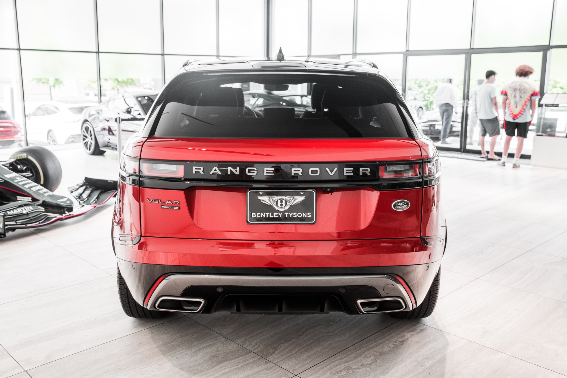 Used 2018 Land Rover Range Rover Velar P380 R-Dynamic SE | St. Petersburg, FL