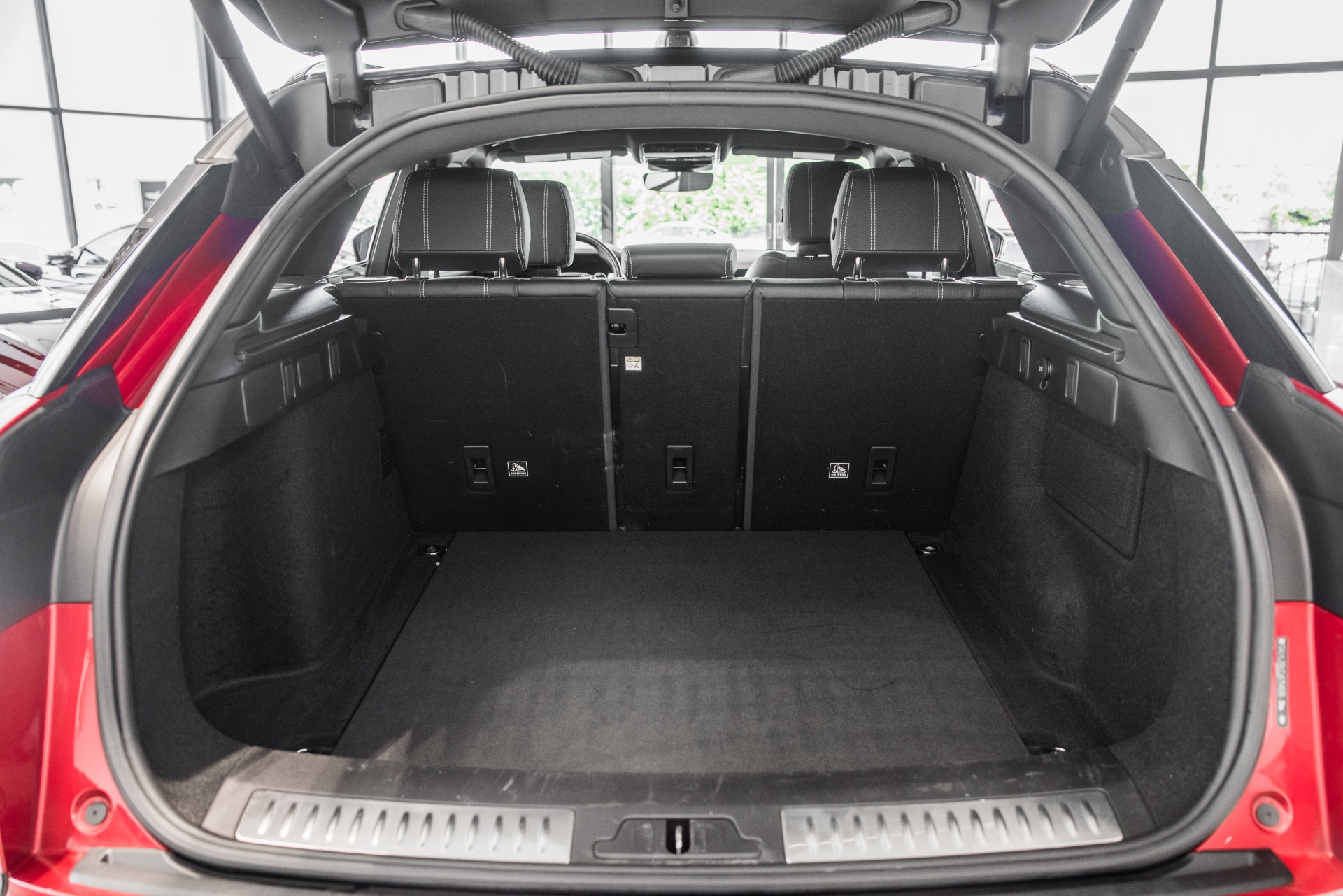 Used 2018 Land Rover Range Rover Velar P380 R-Dynamic SE | St. Petersburg, FL