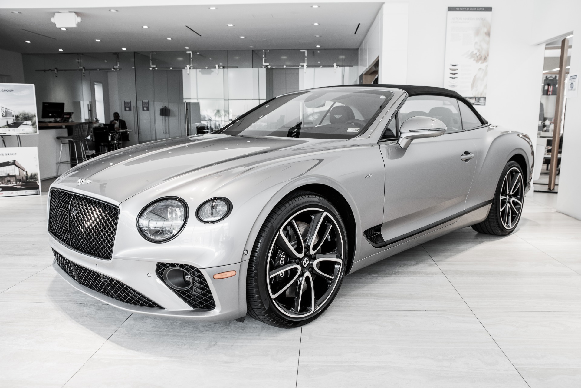New 2020 Bentley Continental GT V8 | St. Petersburg, FL