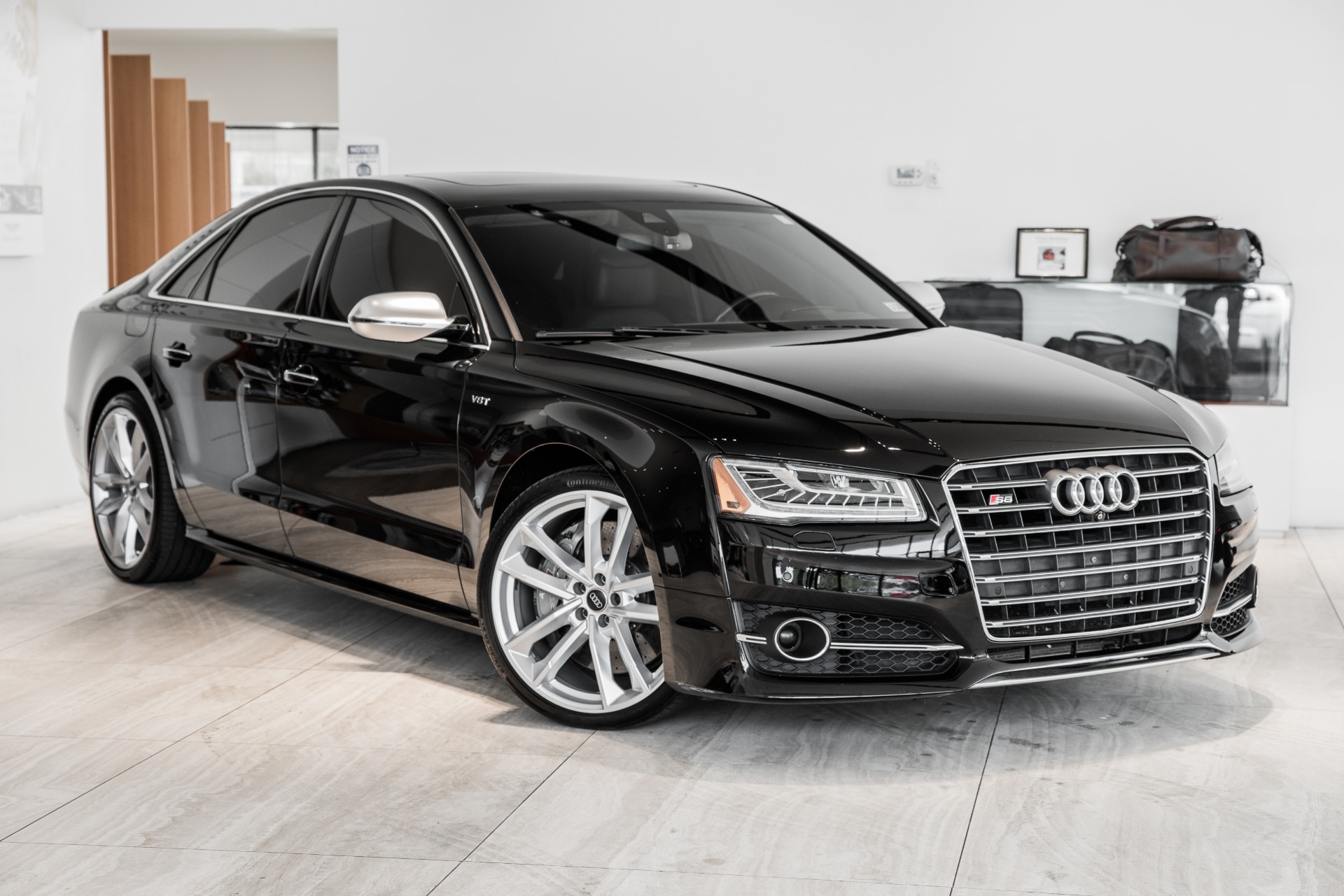 Used 2016 Audi S8 4.0T quattro | Vienna, VA
