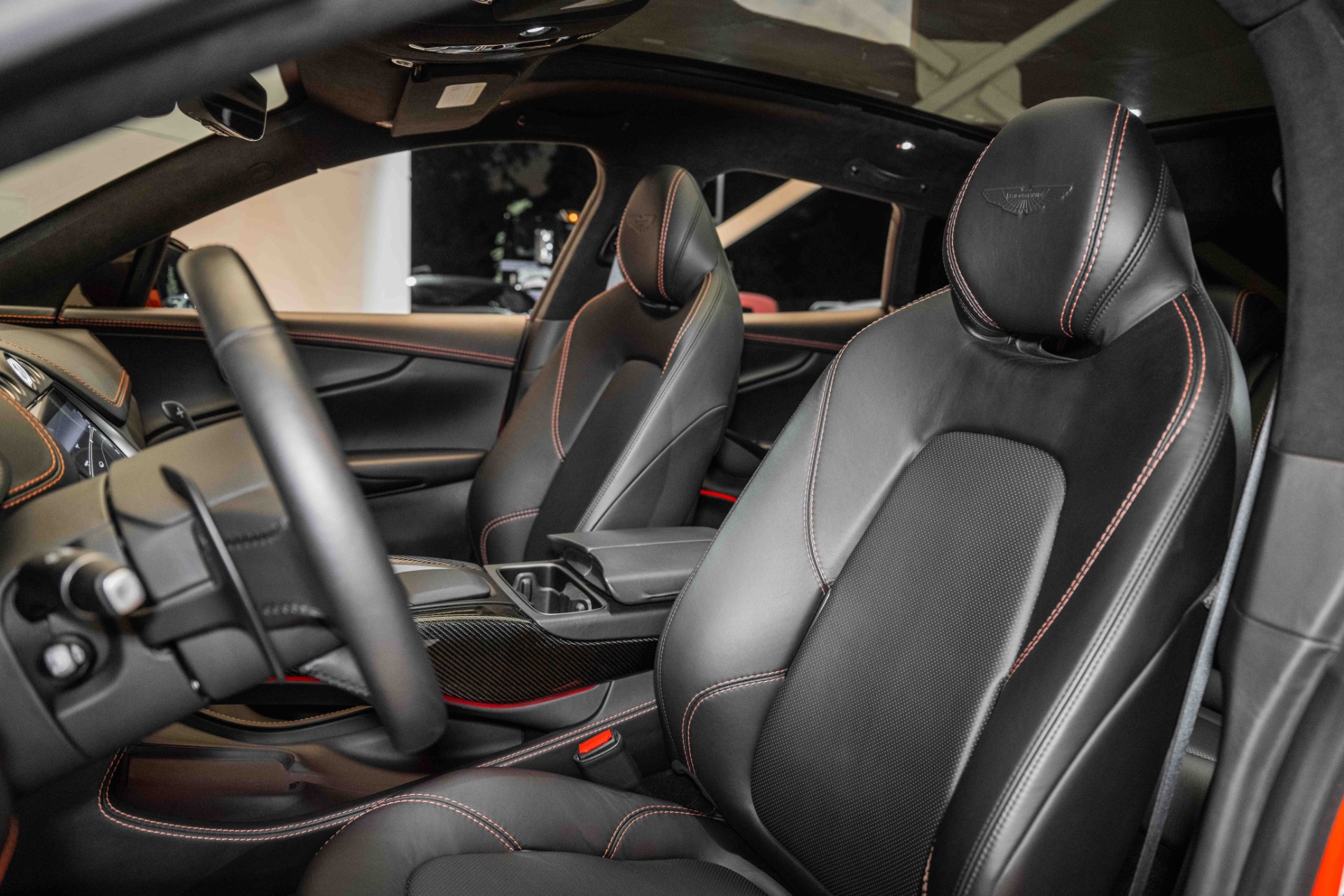 New 2021 Aston Martin DBX | St. Petersburg, FL