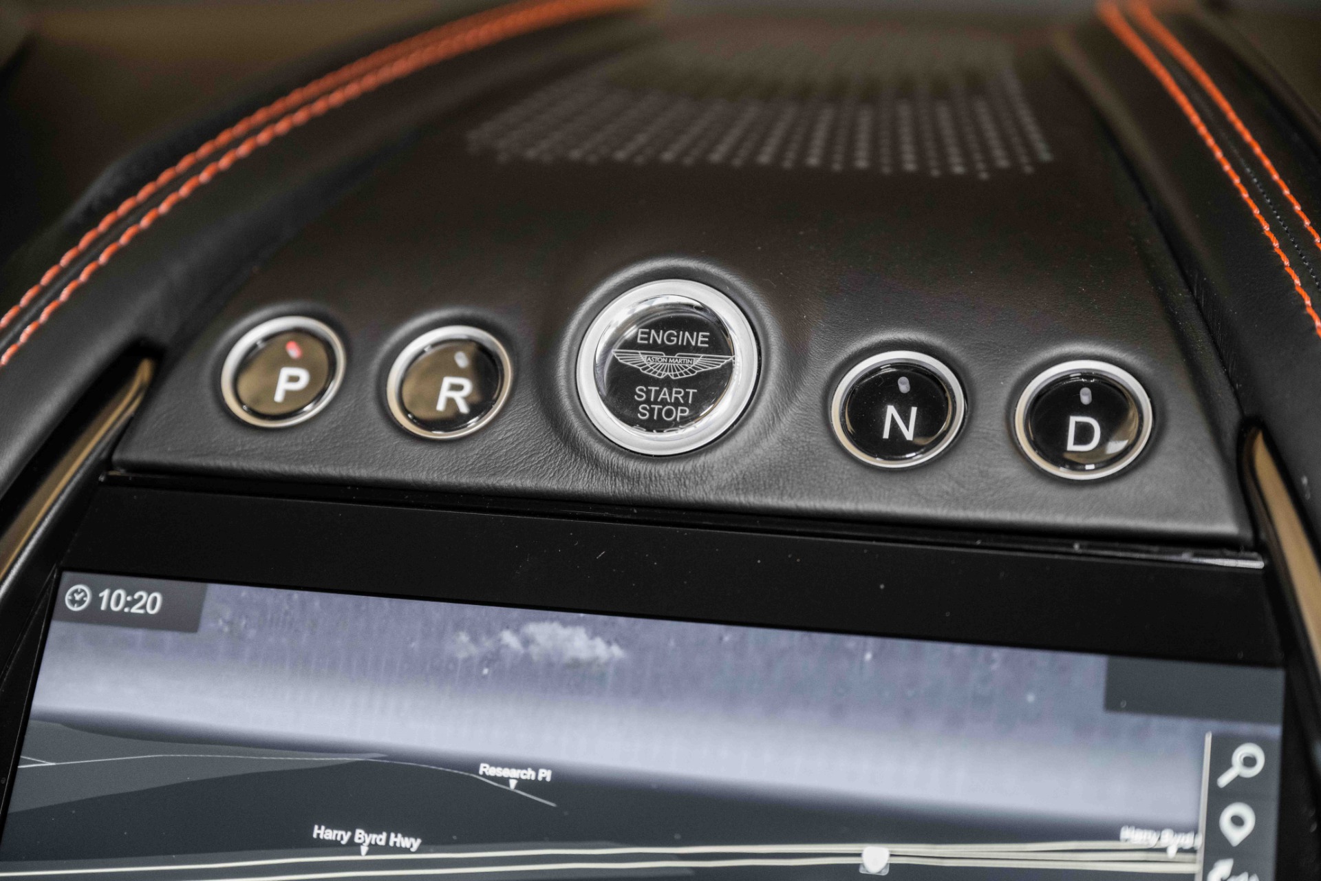 New 2021 Aston Martin DBX | St. Petersburg, FL