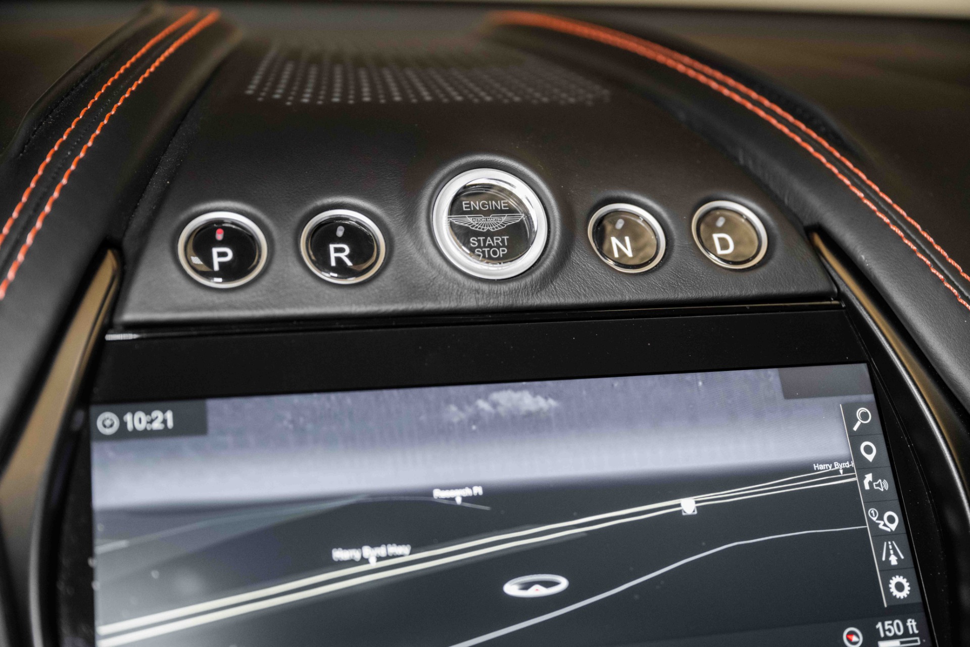 New 2021 Aston Martin DBX | St. Petersburg, FL
